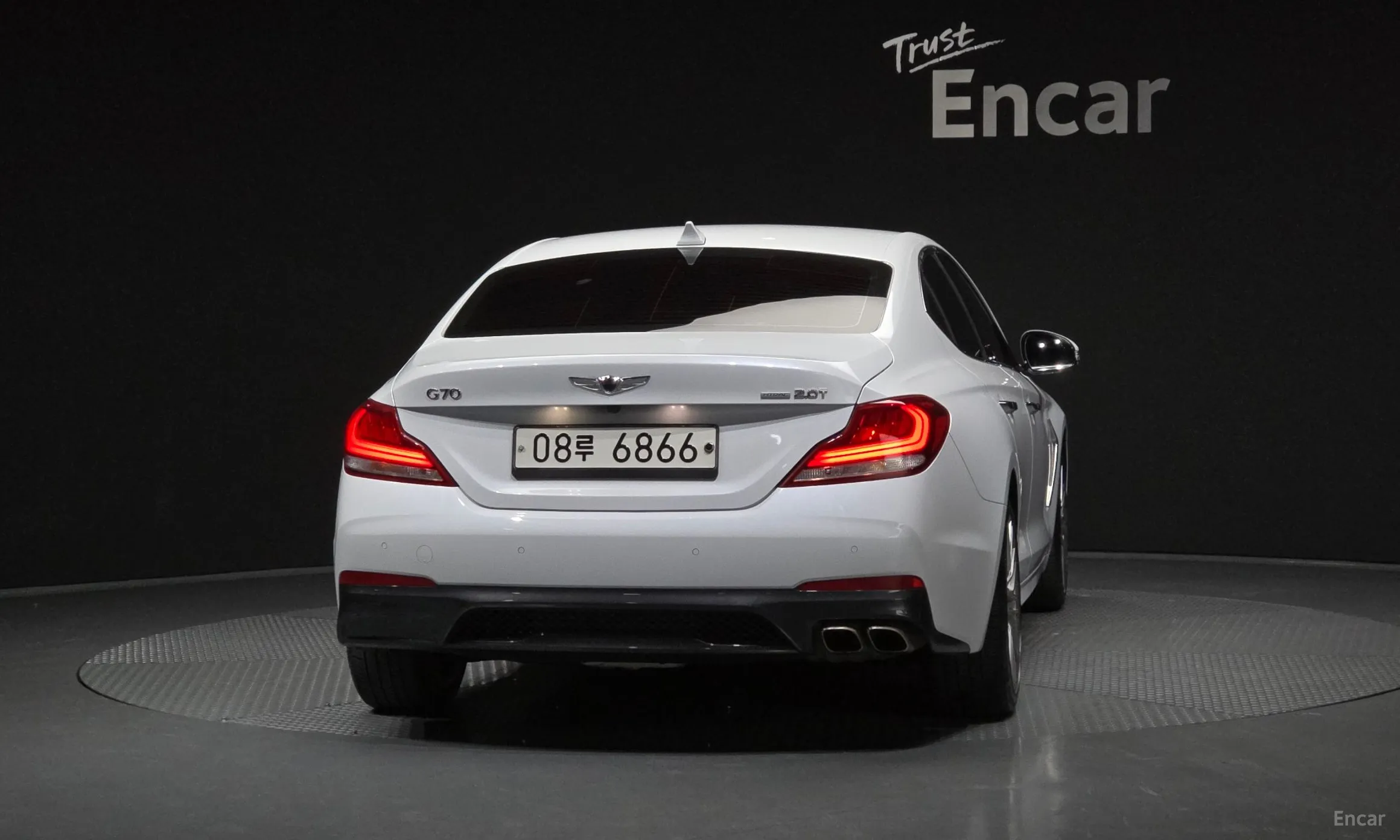 Genesis G70 превью 4