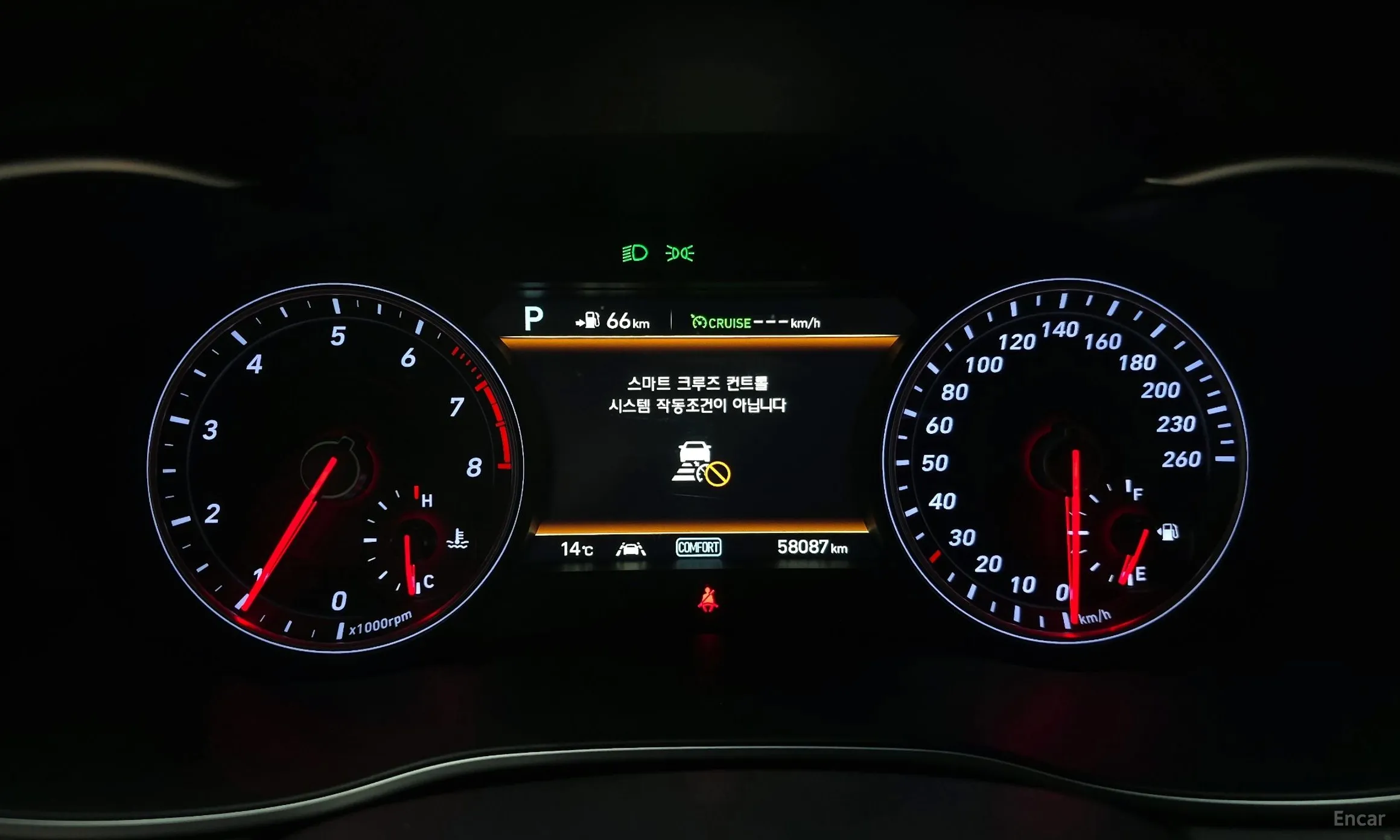 Genesis G70 превью 8
