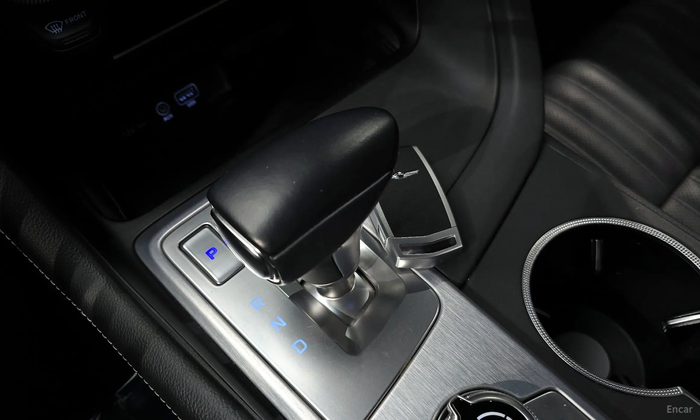 Genesis G70 превью 9