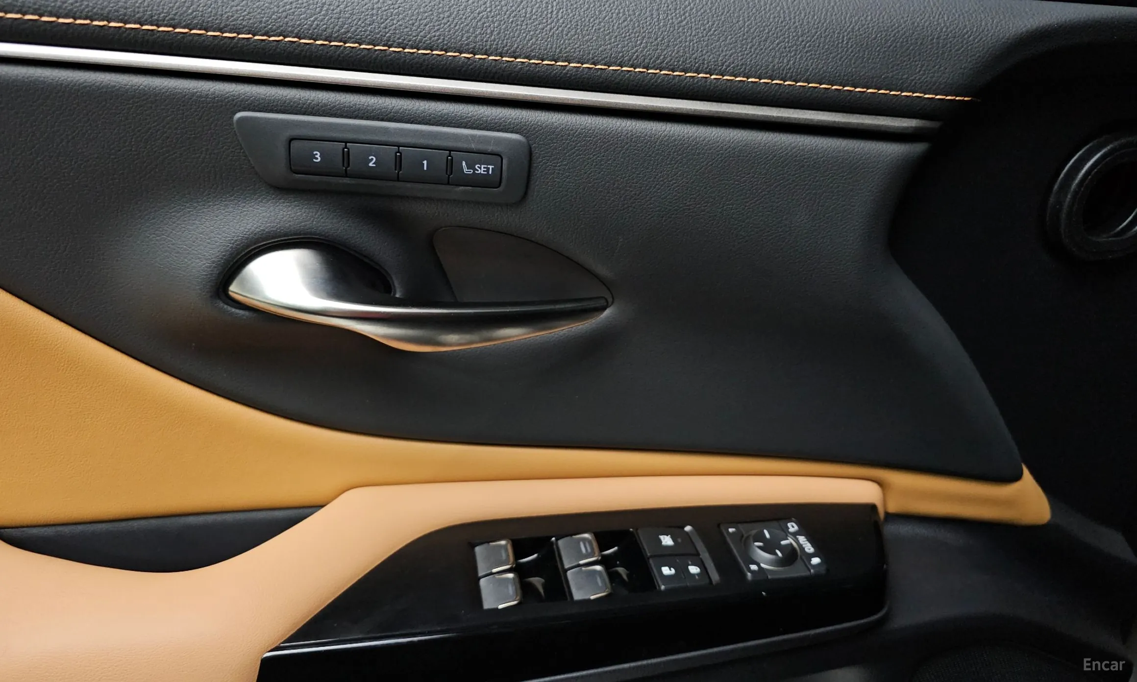 Lexus ES300h 7th Generation превью 16