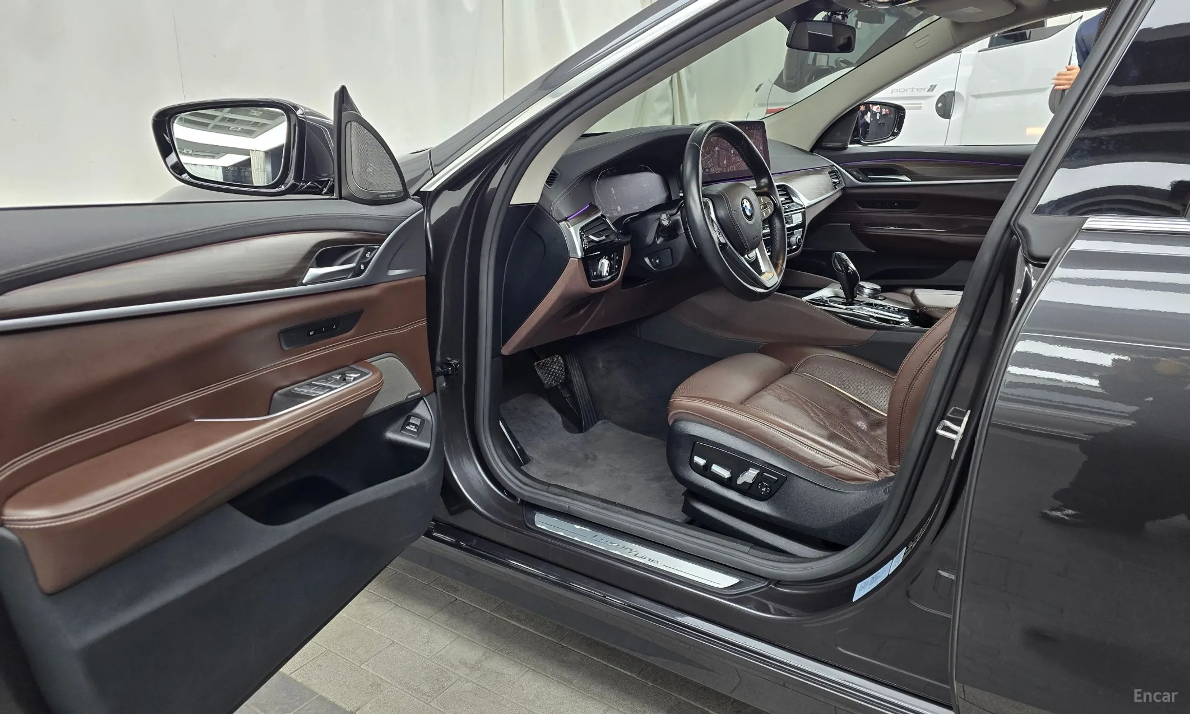 BMW 6-Series GT (G32) превью 10
