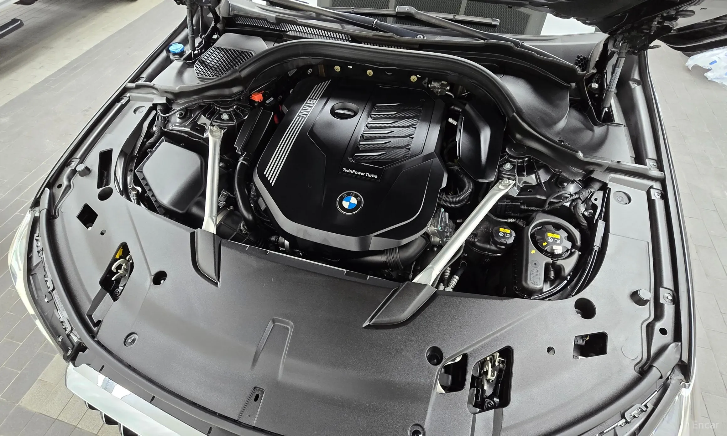 BMW 6-Series GT (G32) превью 6