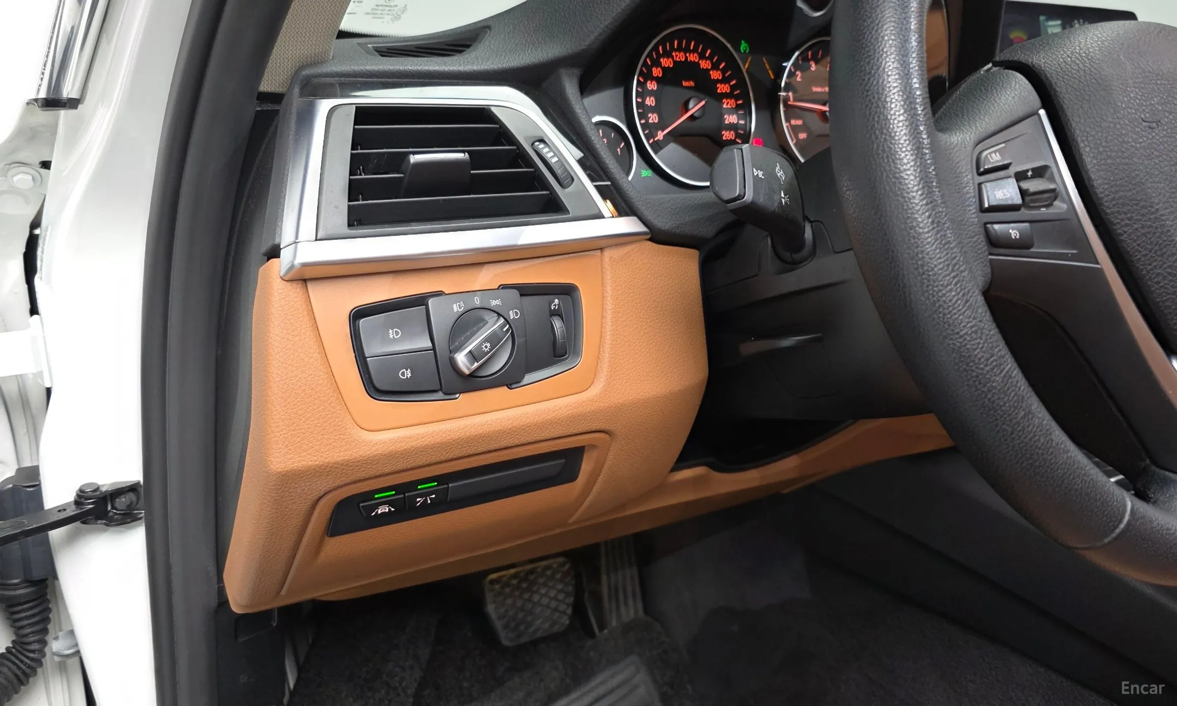 BMW 3 Series (F30) превью 13