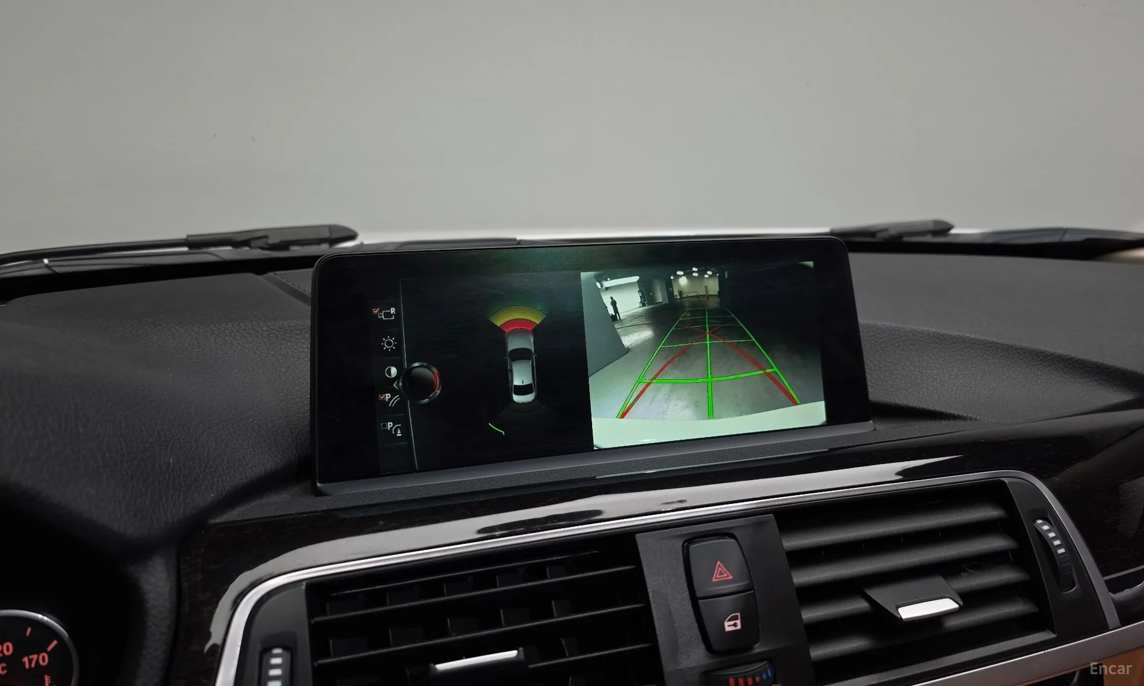 BMW 3 Series (F30) превью 16
