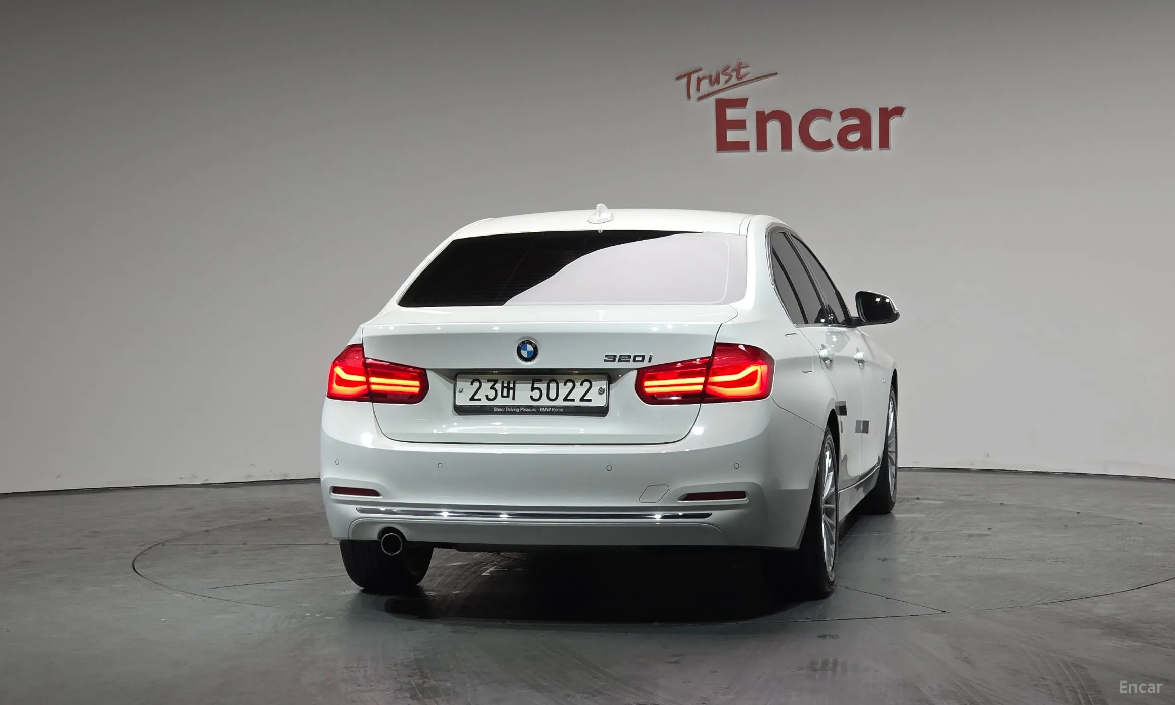 BMW 3 Series (F30) превью 4