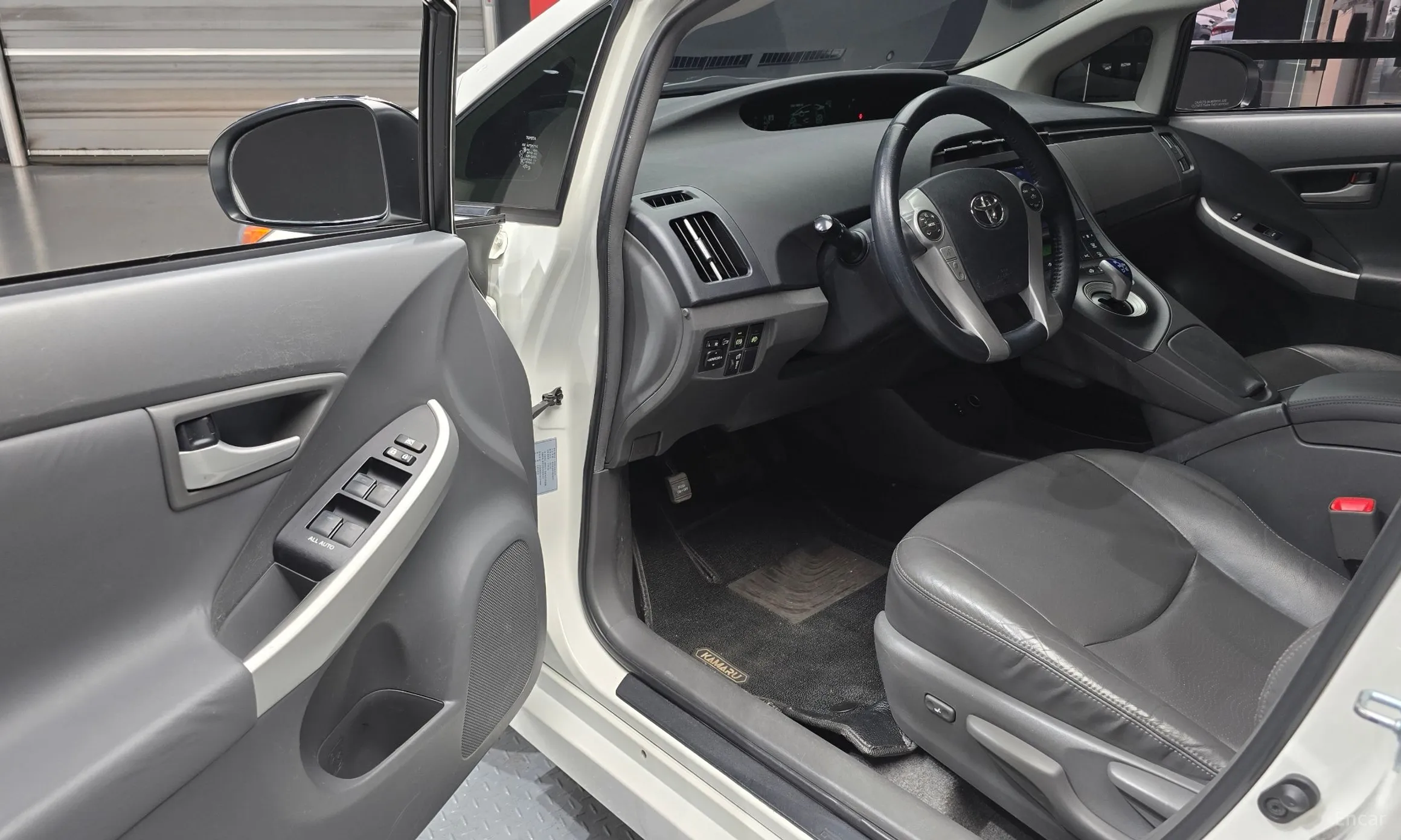 Toyota Toyota Prius превью 11