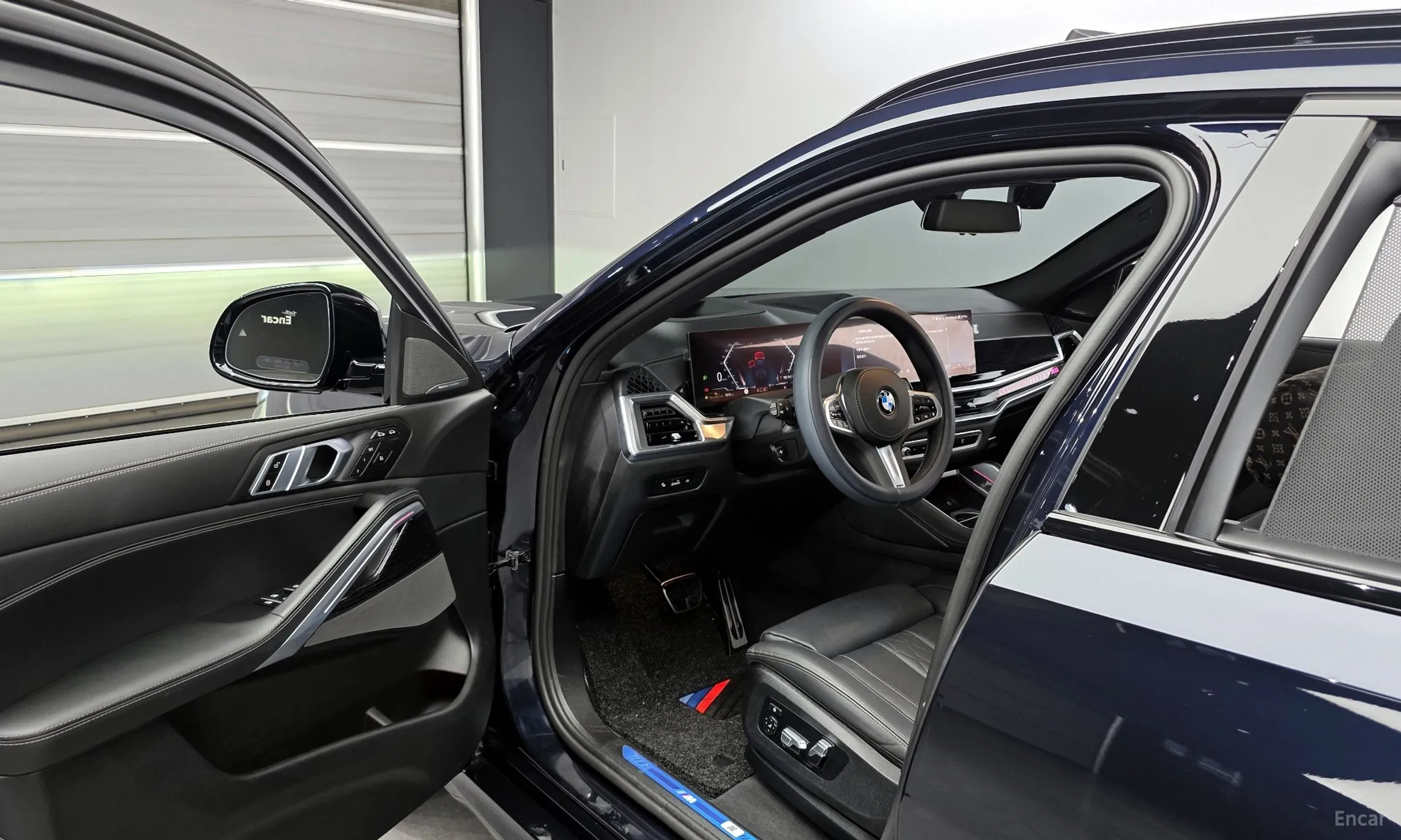 BMW X6 (G06) превью 10