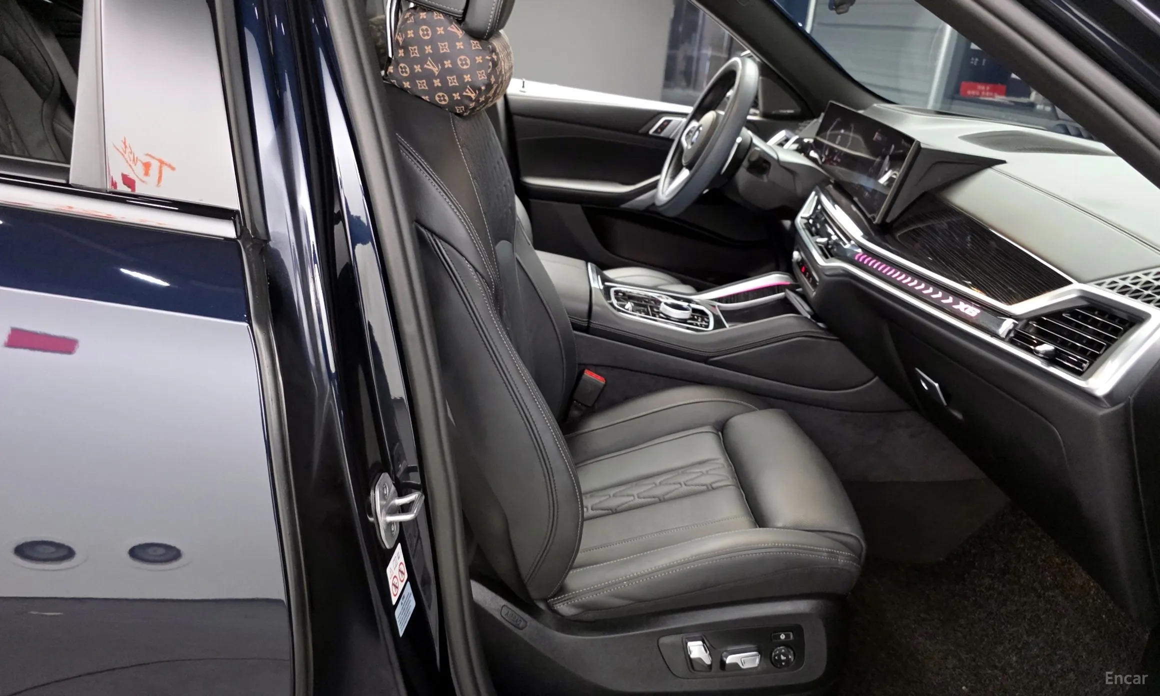 BMW X6 (G06) превью 12