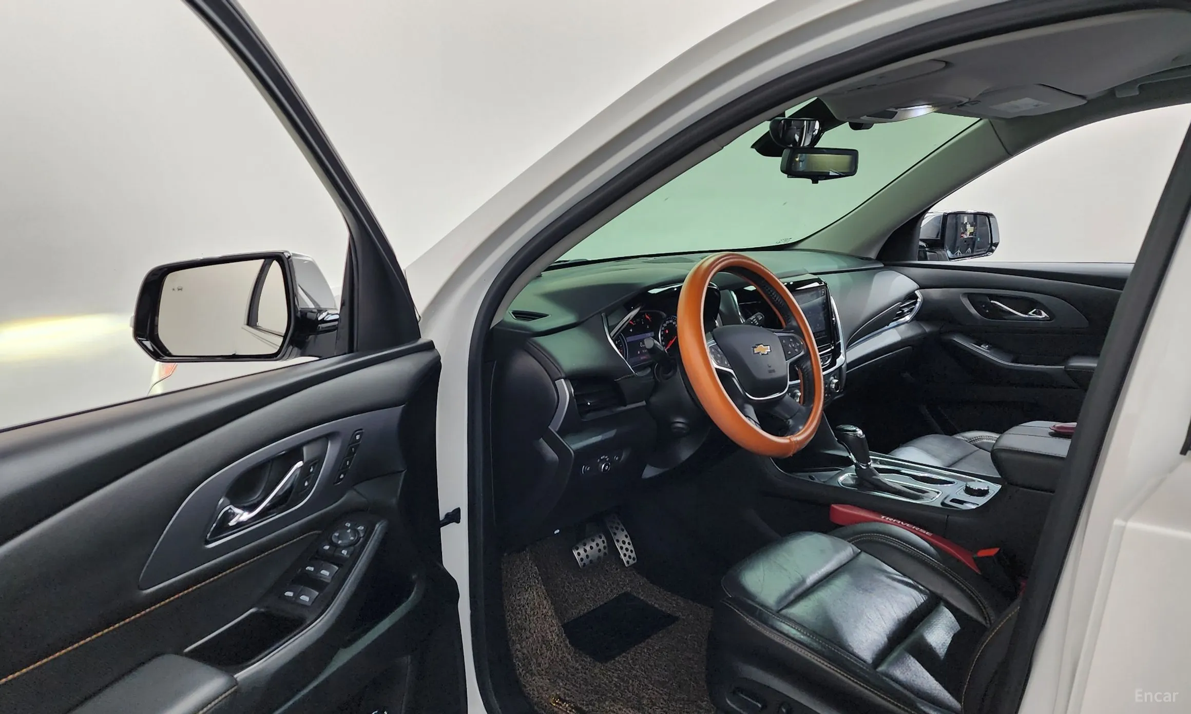 Chevrolet (GM Daewoo) Traverse превью 10