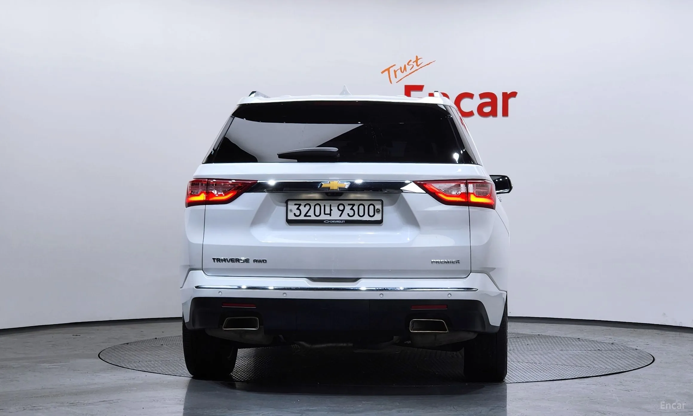 Chevrolet (GM Daewoo) Traverse превью 4