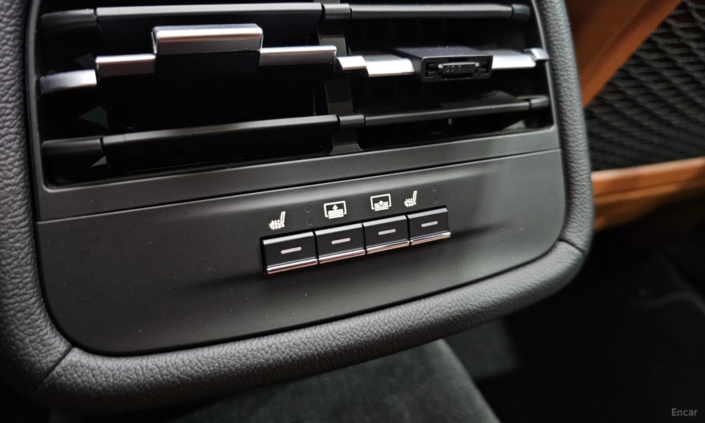 Maserati Ghibli превью 17