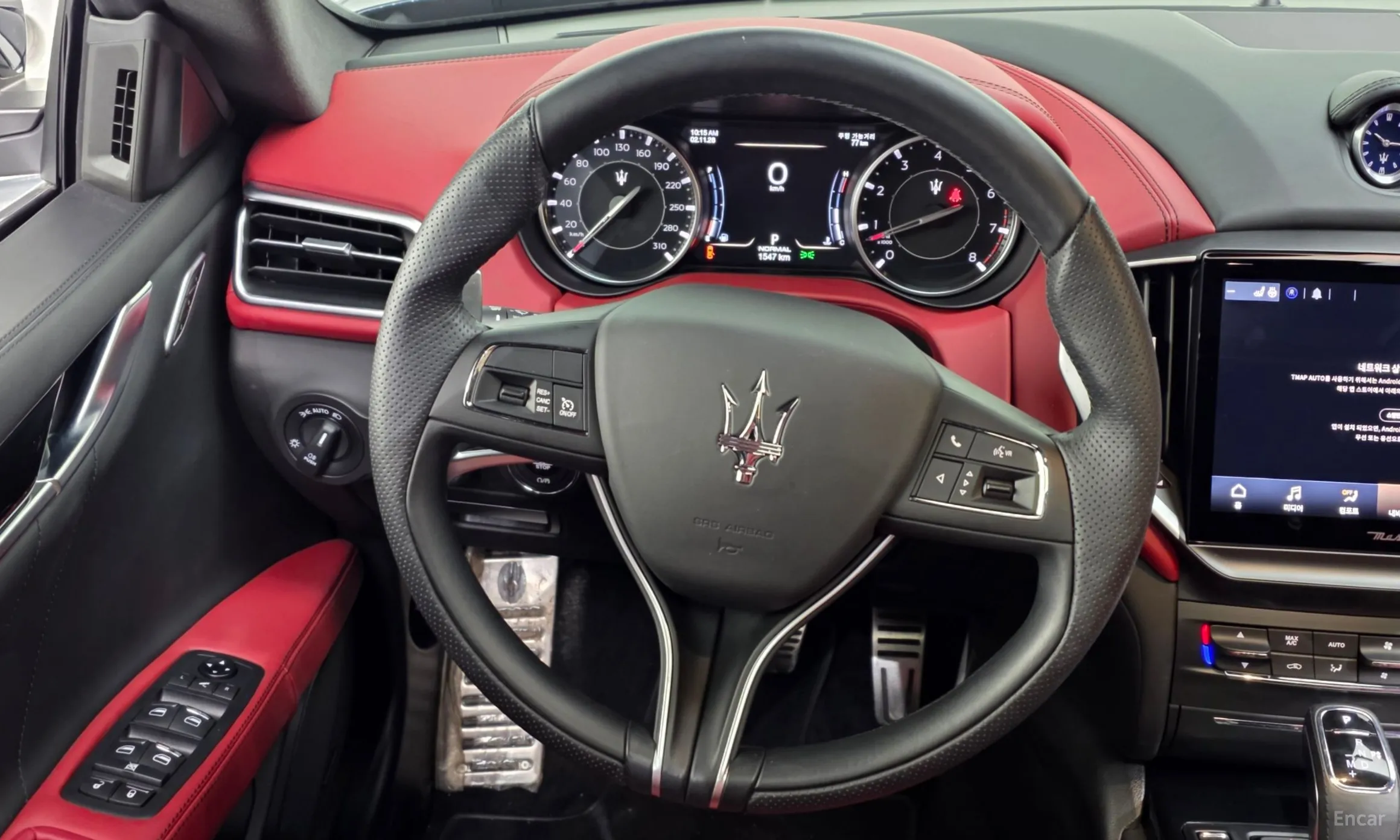 Maserati Ghibli превью 13