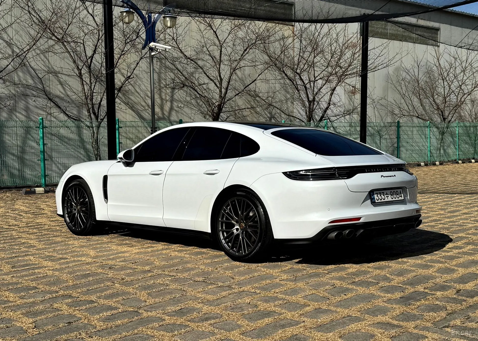 Porsche Panamera (971) превью 7