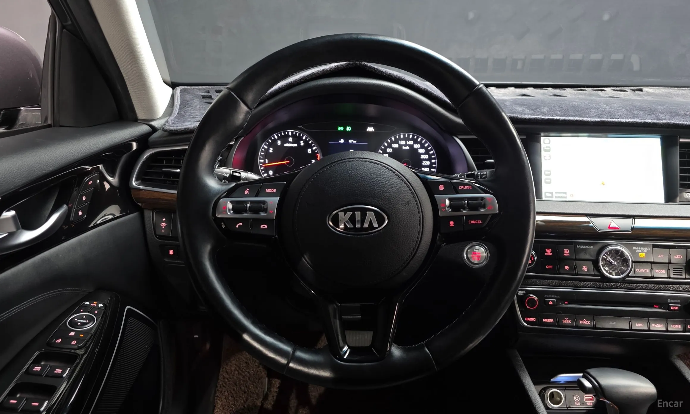 Kia K7 превью 13