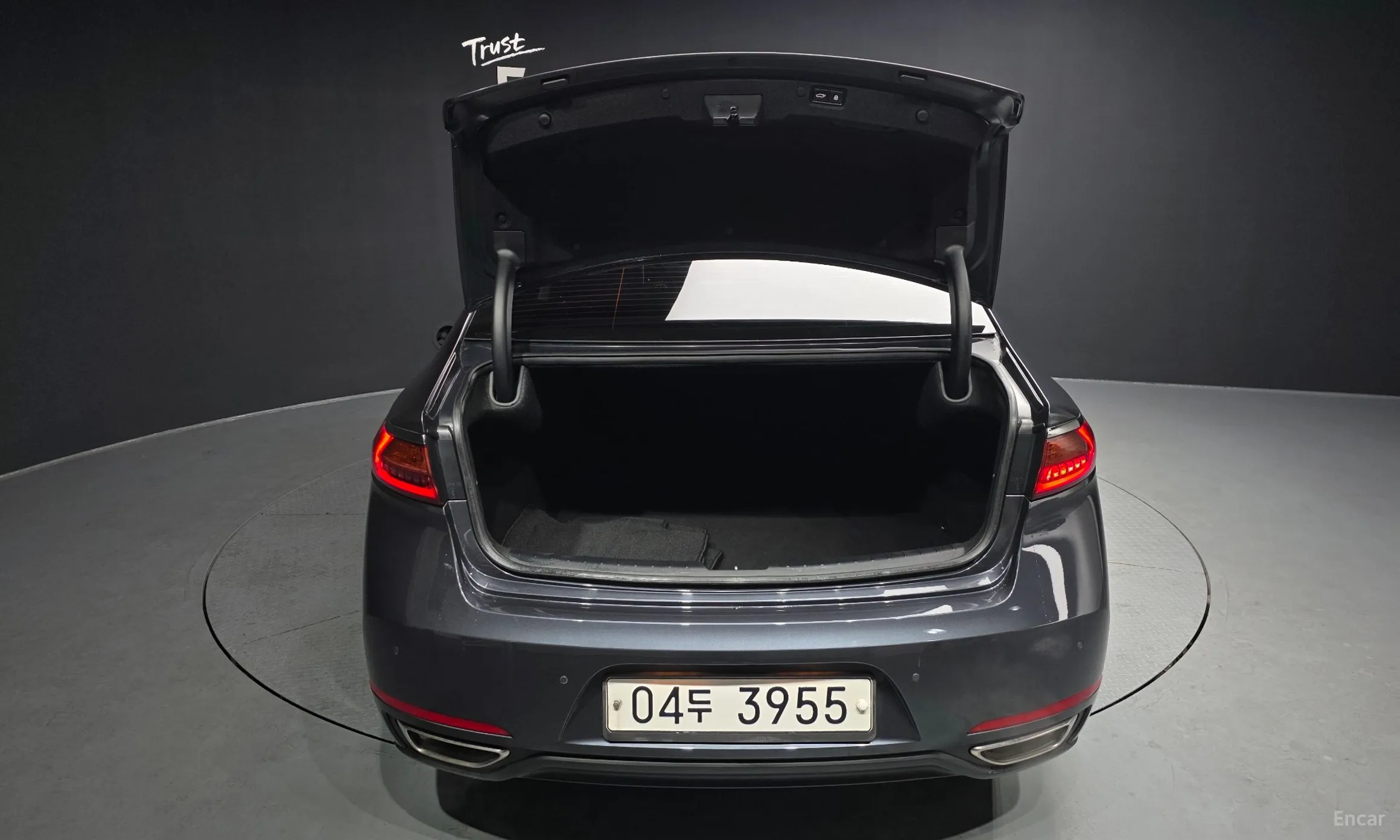 Kia K7 превью 20