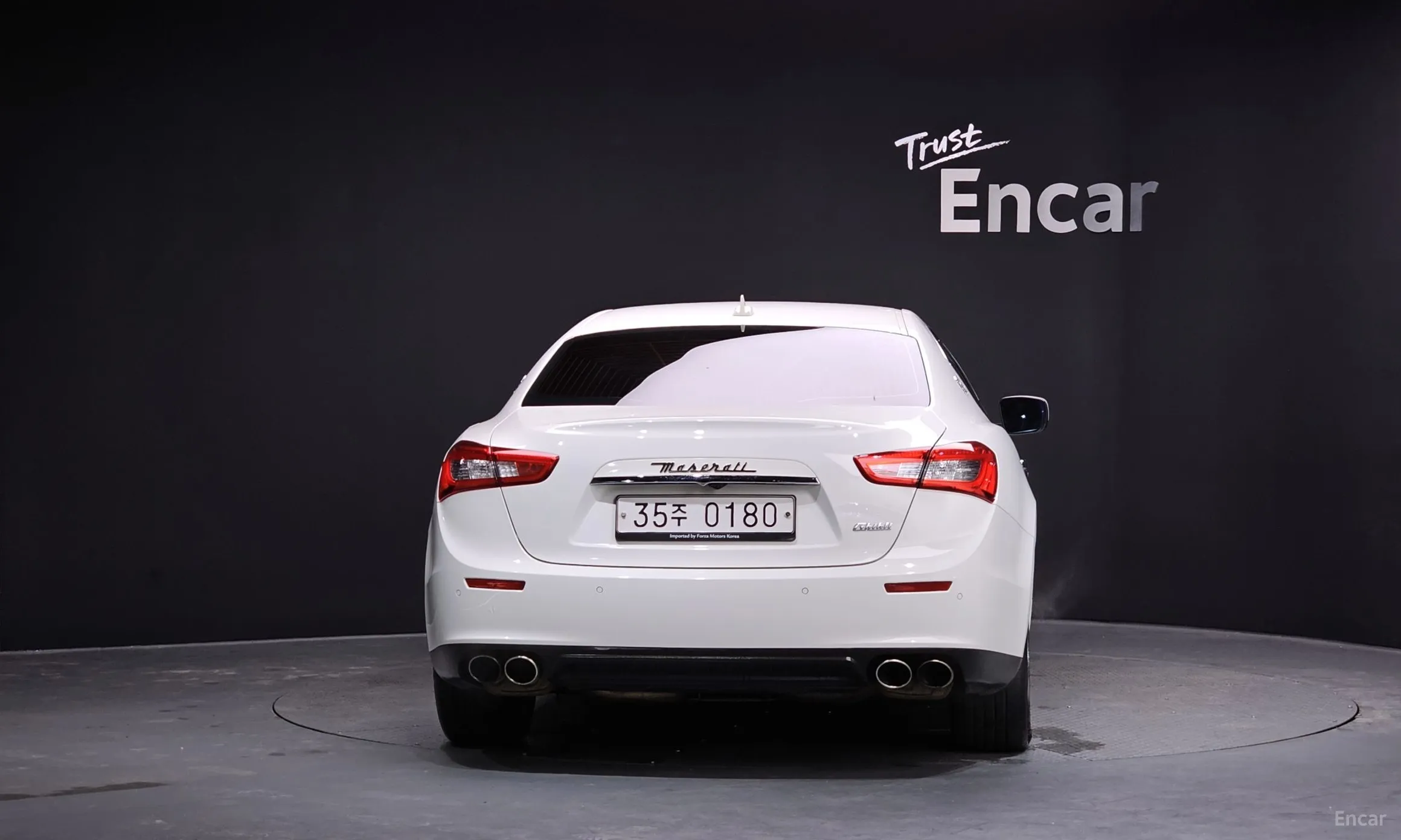 Maserati Ghibli превью 4