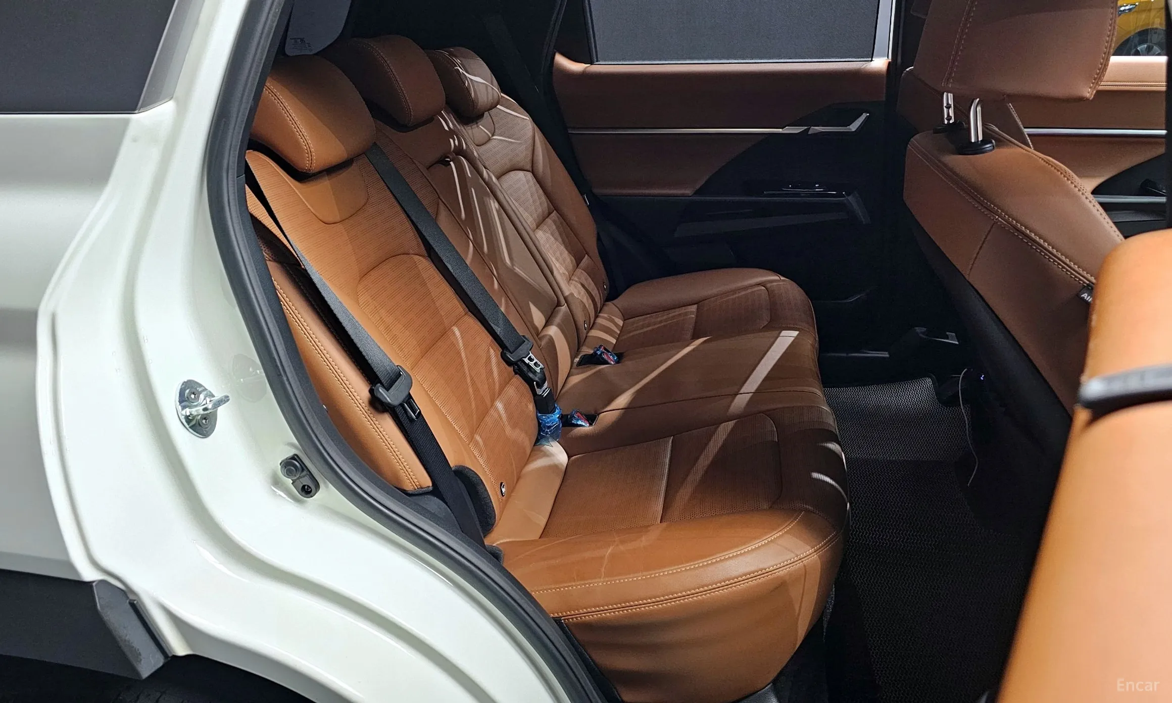 KG Mobility (SsangYong) Torres превью 12
