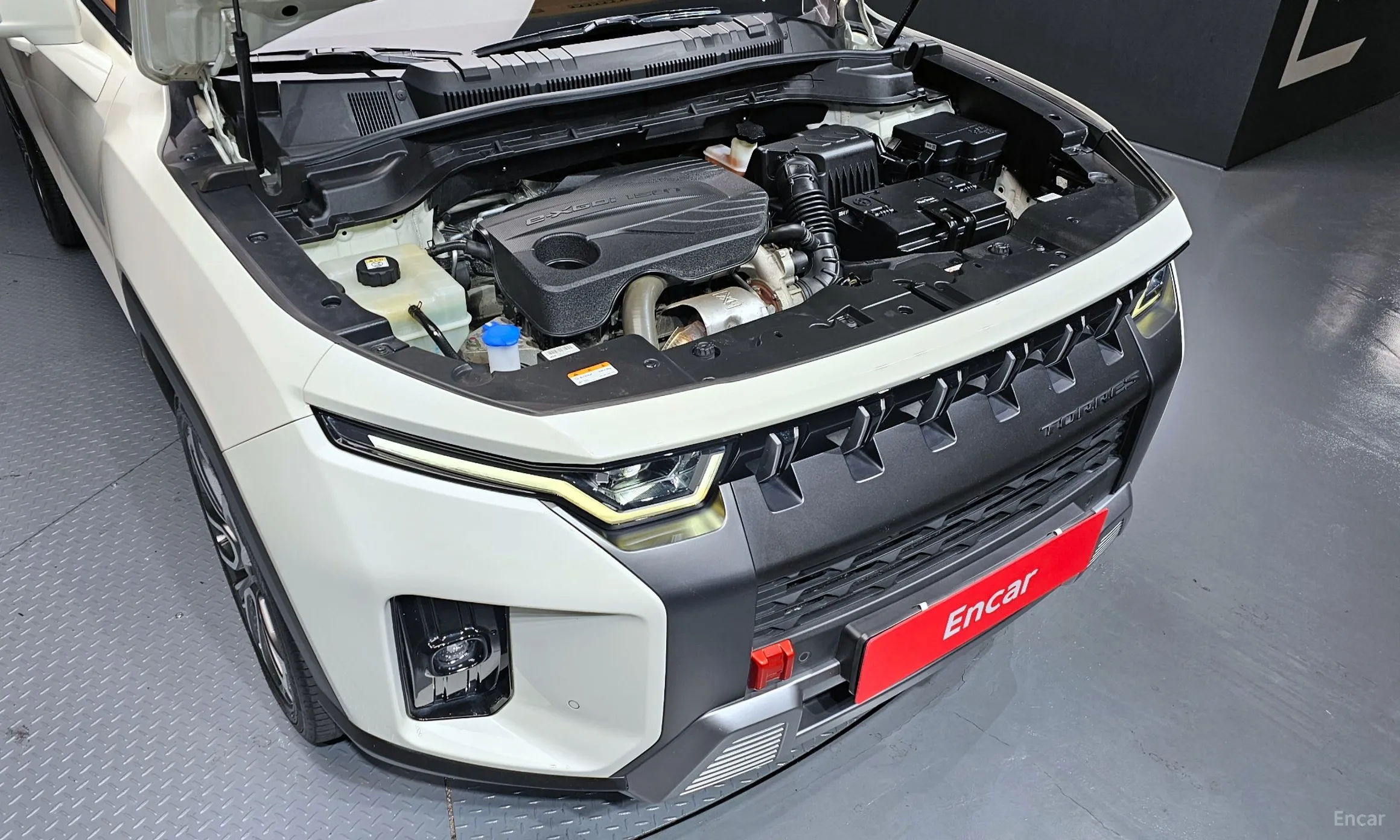 KG Mobility (SsangYong) Torres превью 6