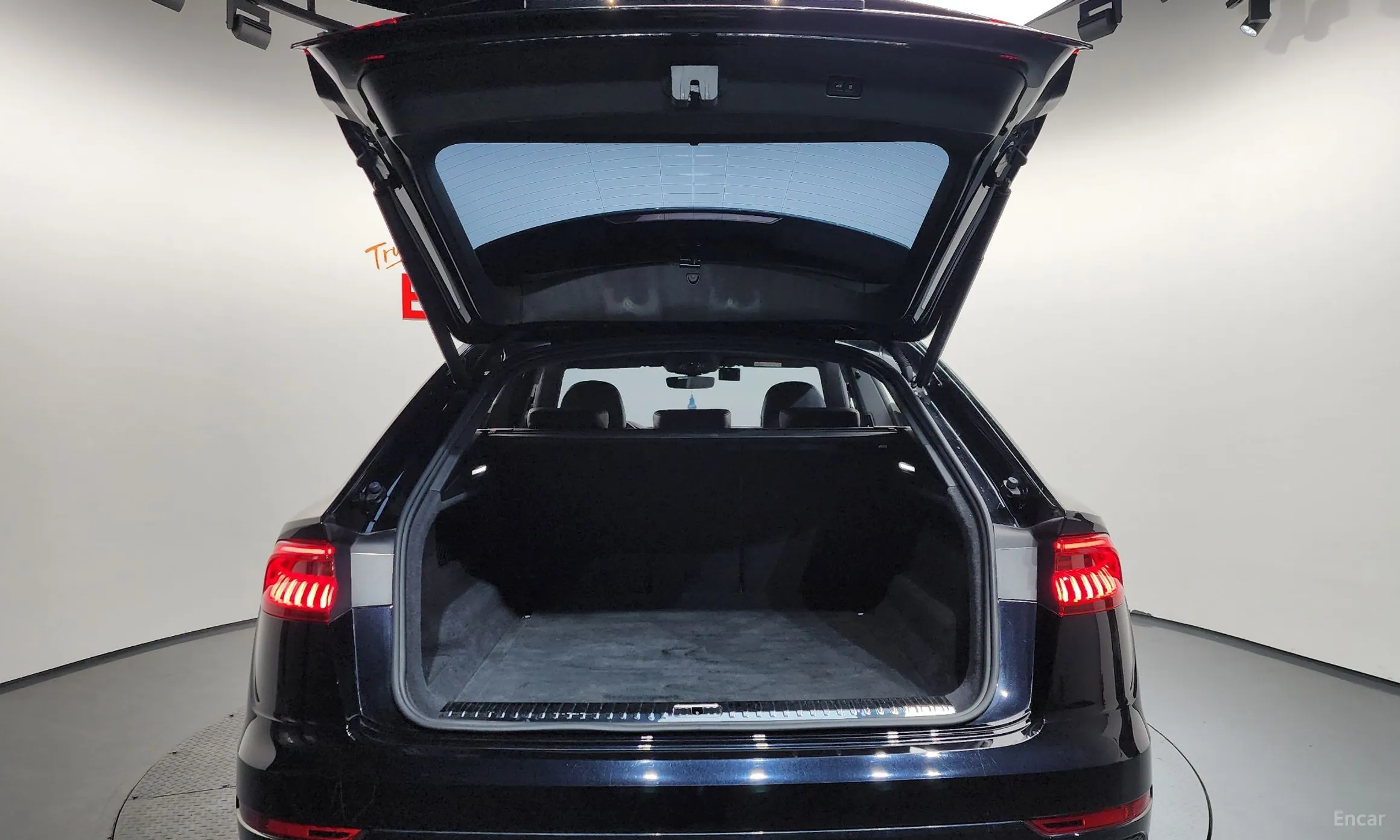 Audi Q8 (4M) превью 20
