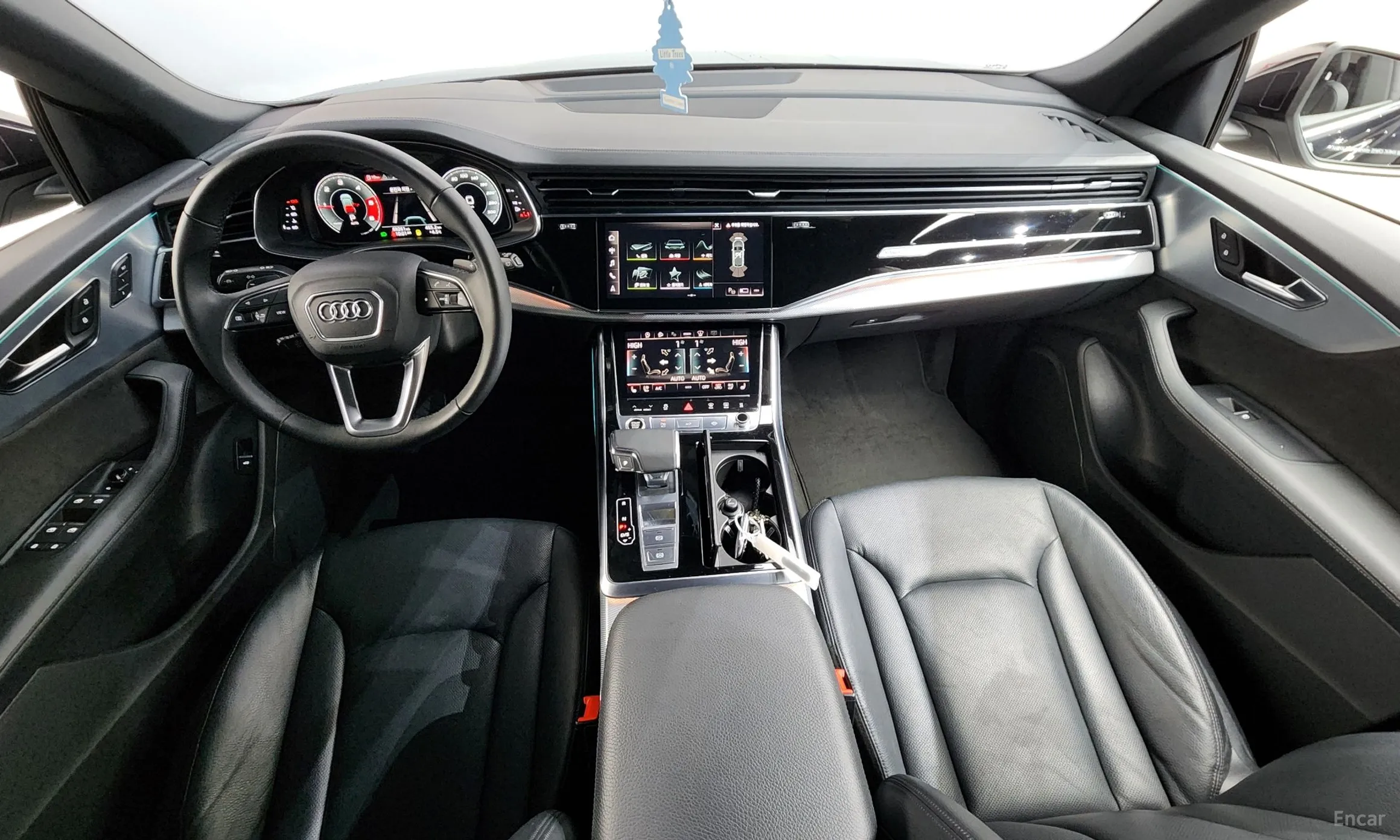 Audi Q8 (4M) превью 7