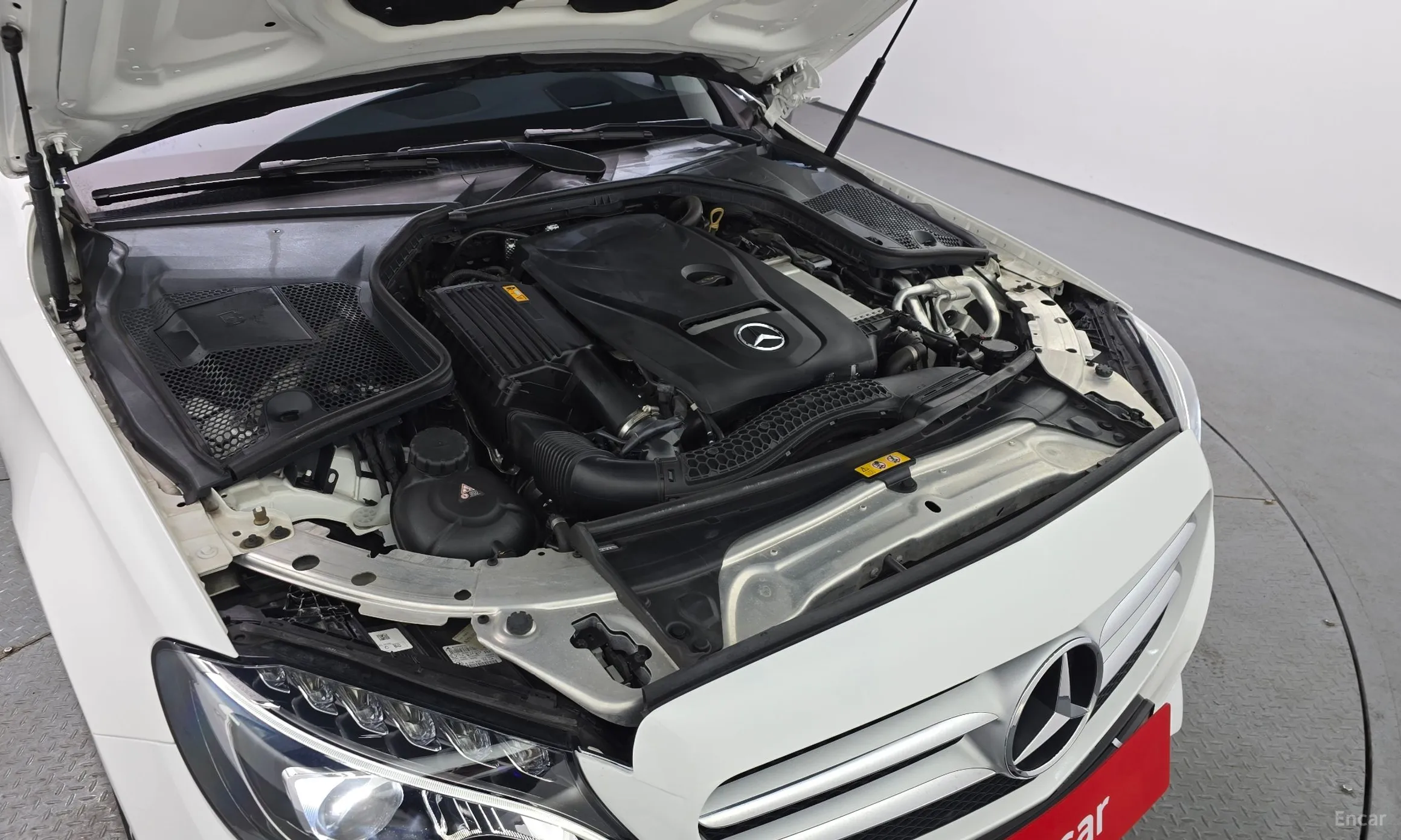 Mercedes Benz C-Class W205 превью 6