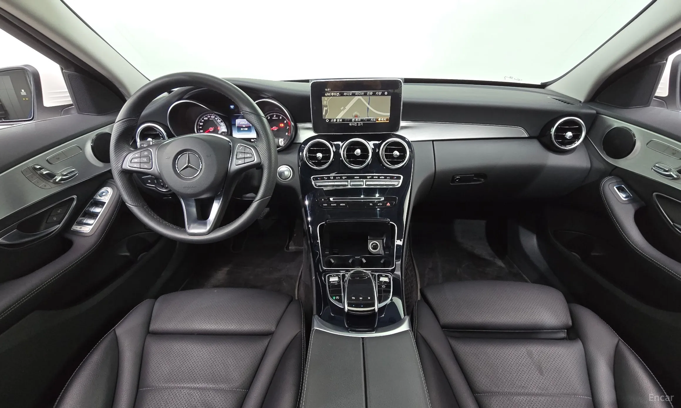 Mercedes Benz C-Class W205 превью 7