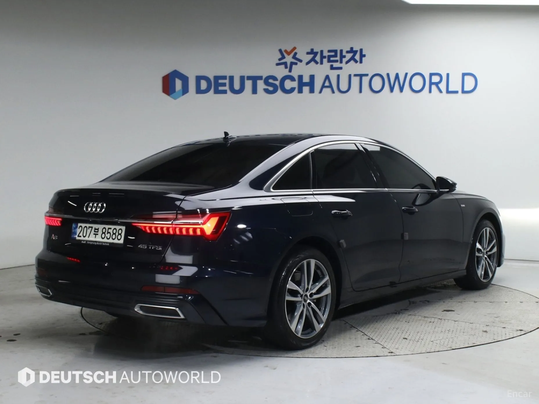 Audi A6 (C8)