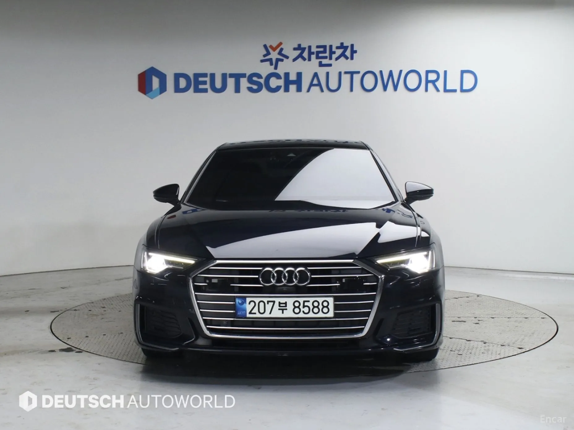 Audi A6 (C8) превью 3