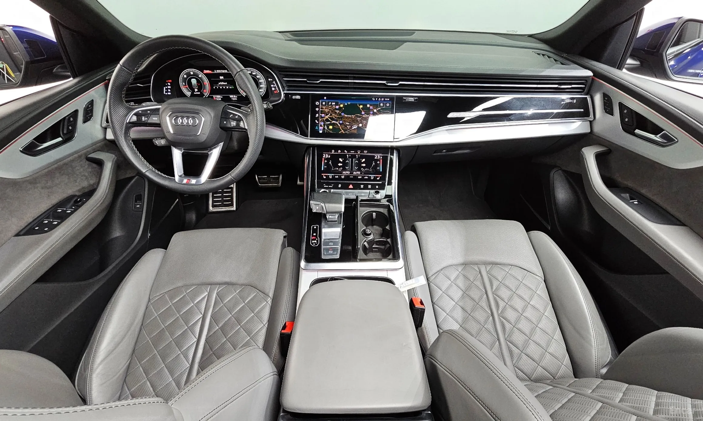 Audi Q8 (4M) превью 7