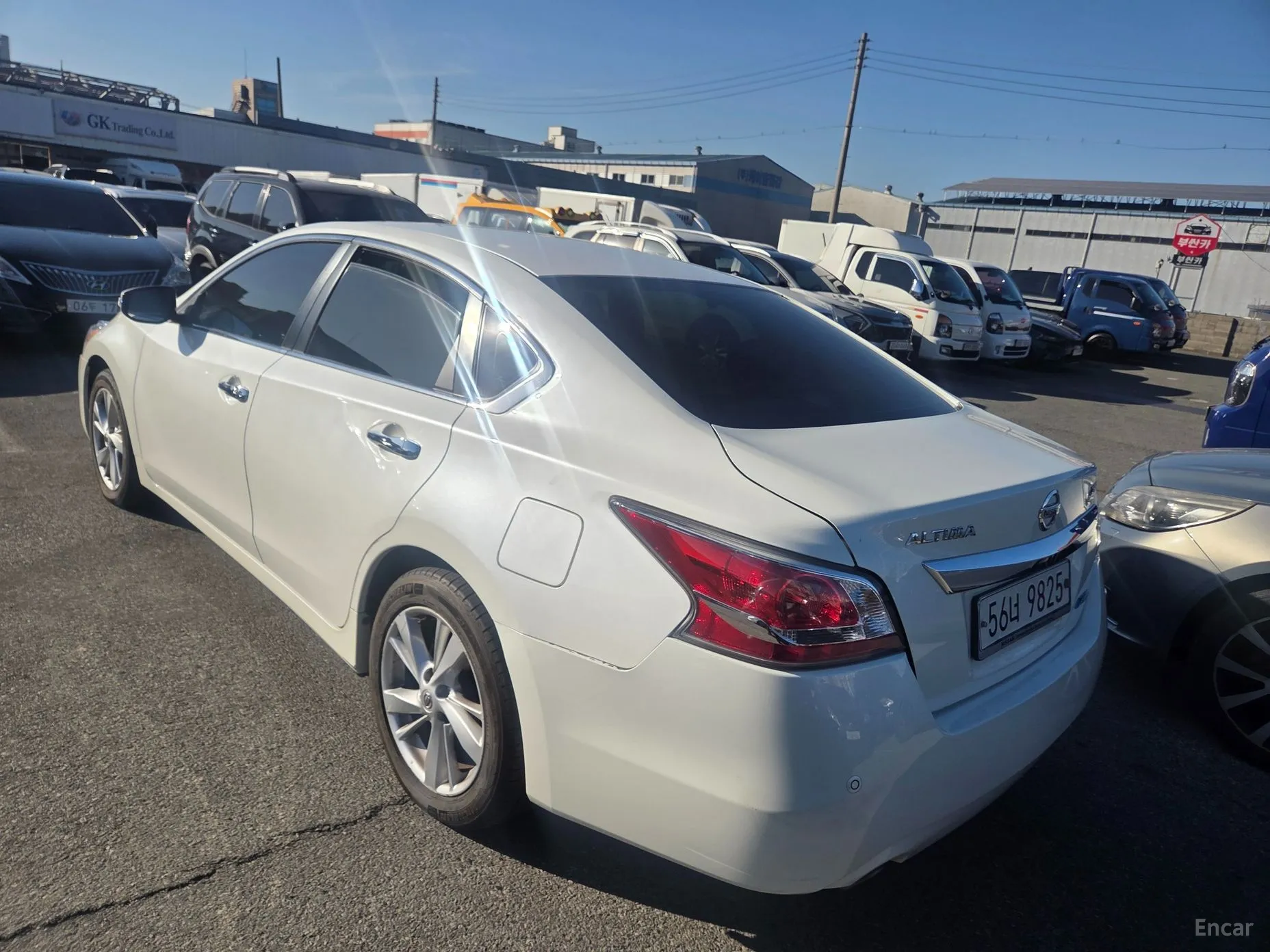 Nissan Altima превью 4