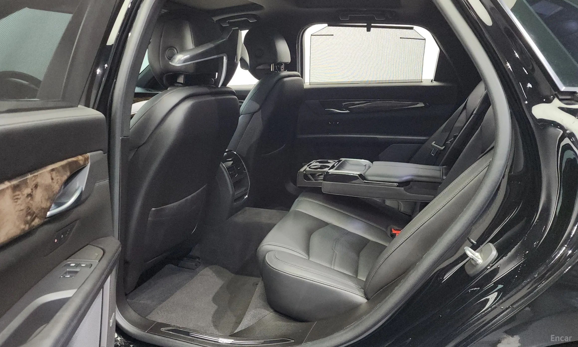 Cadillac CT6 превью 11
