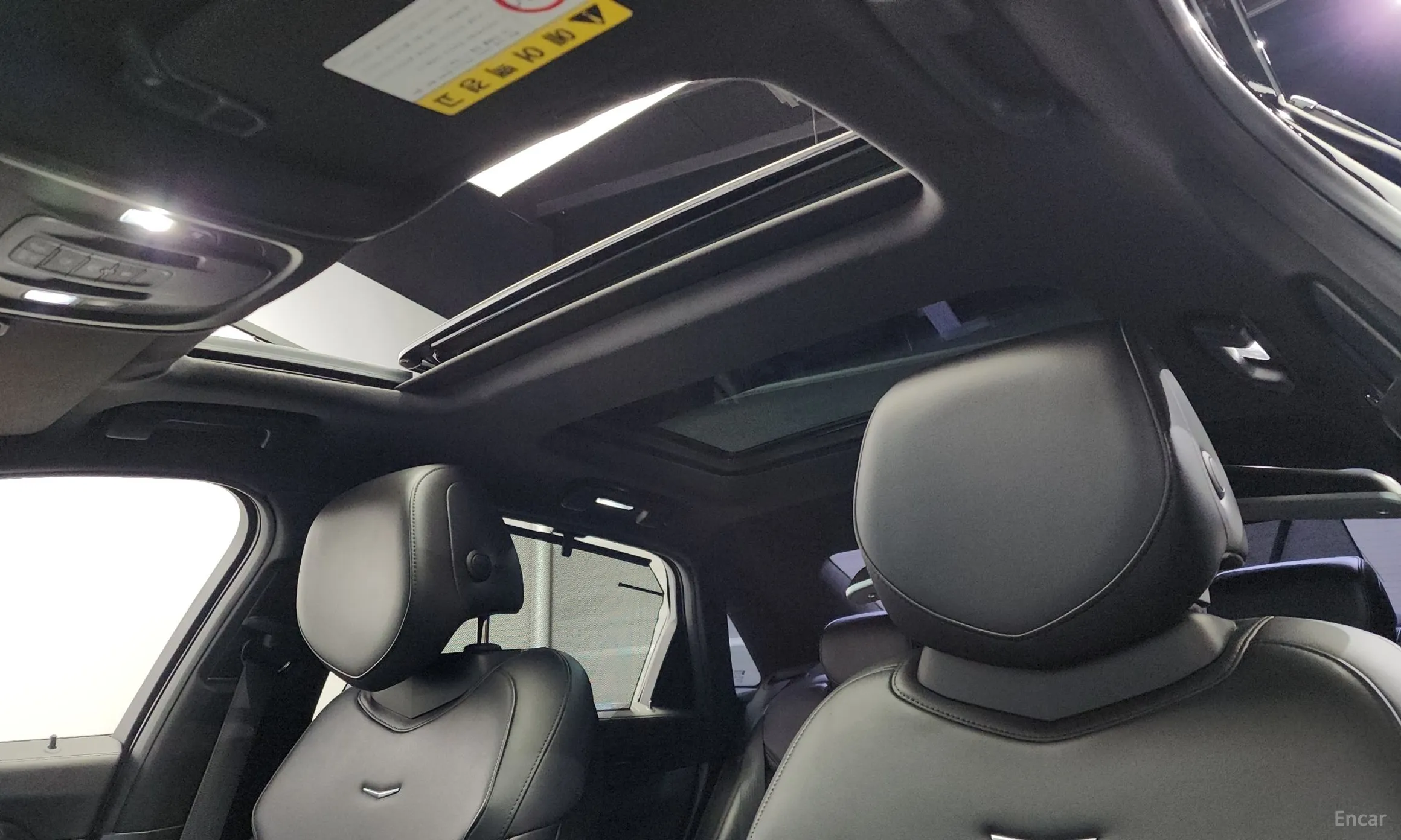 Cadillac CT6 превью 19