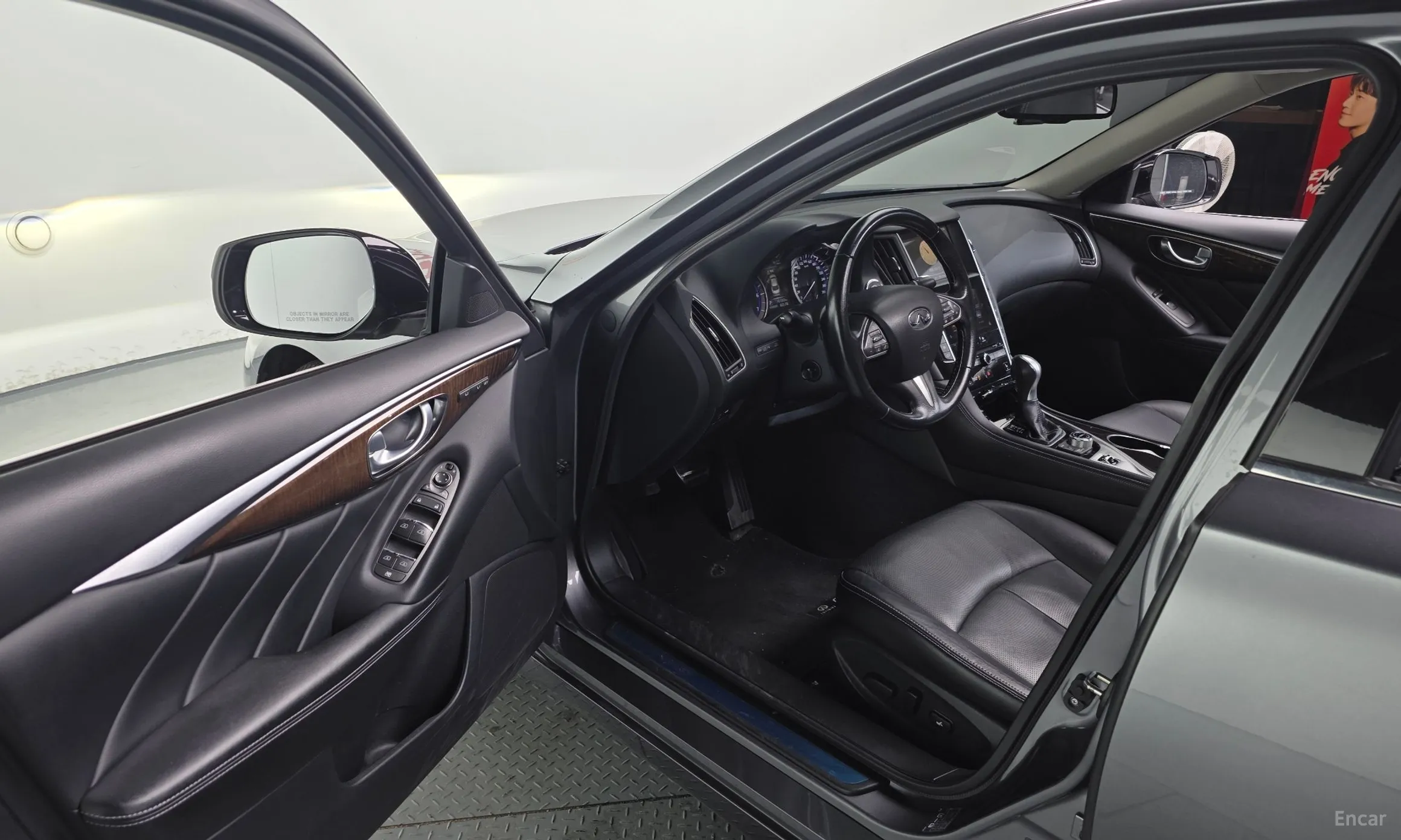 Infiniti Q50 превью 11