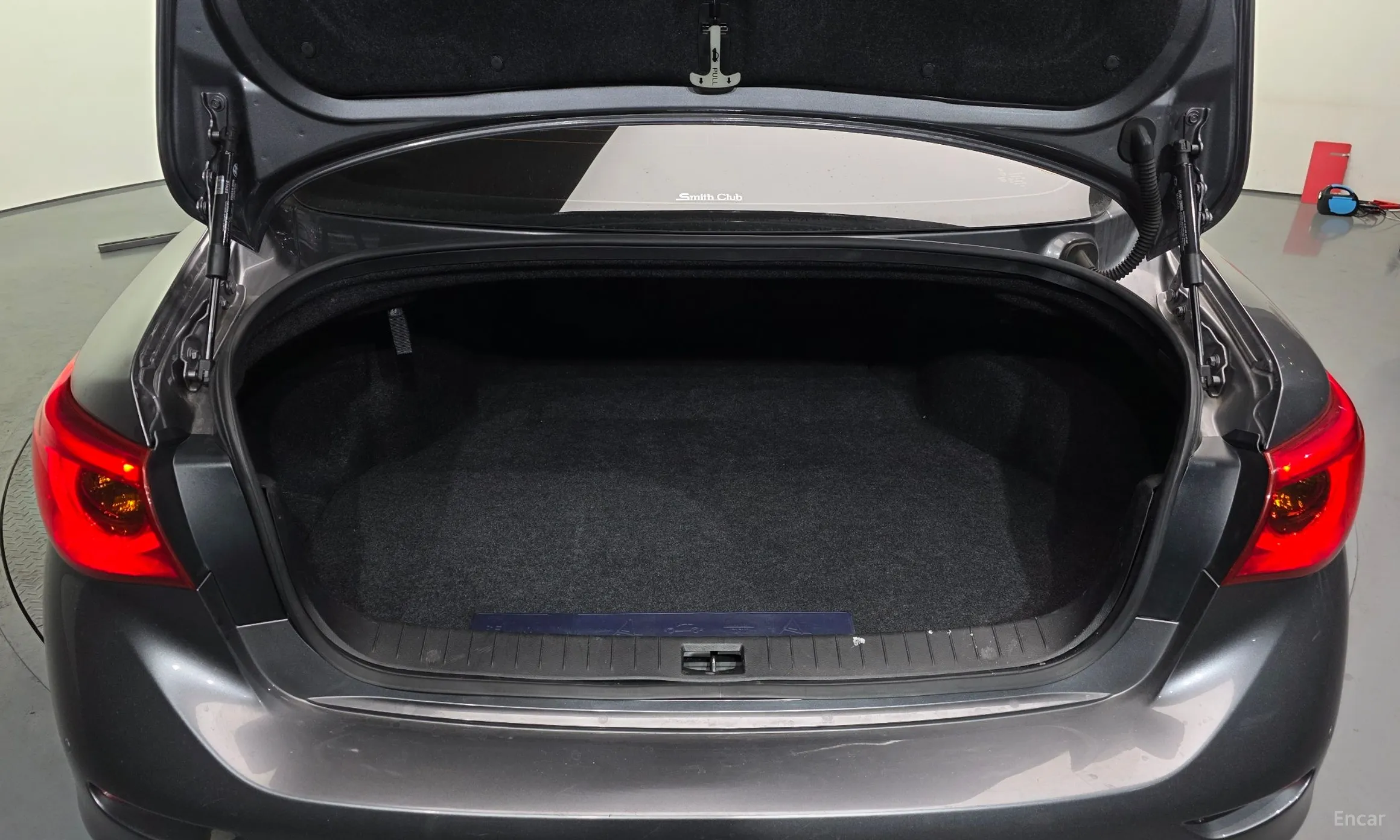 Infiniti Q50 превью 20