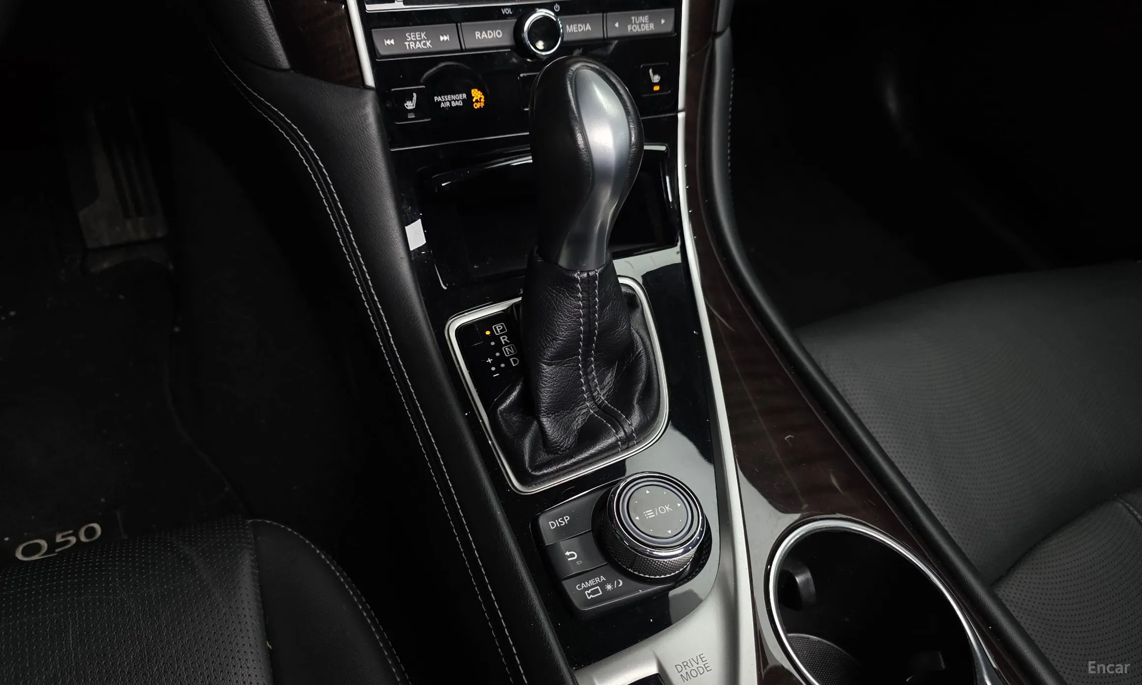 Infiniti Q50 превью 9