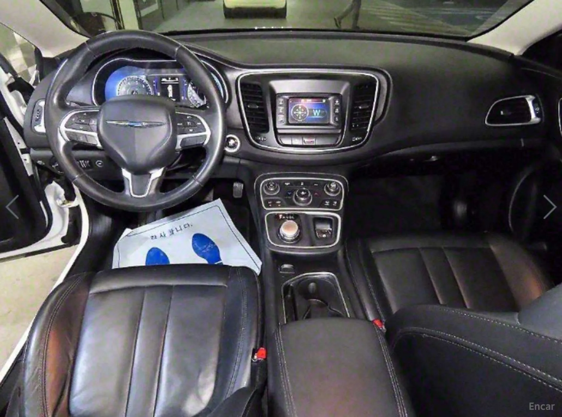 Chrysler 200 Second generation превью 10