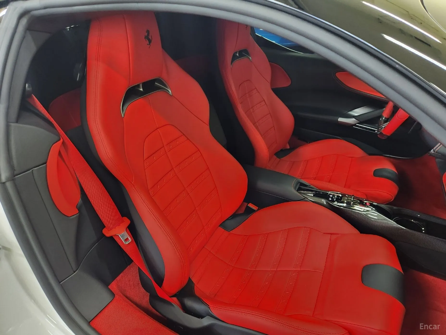 Ferrari SF90 Stradale превью 17