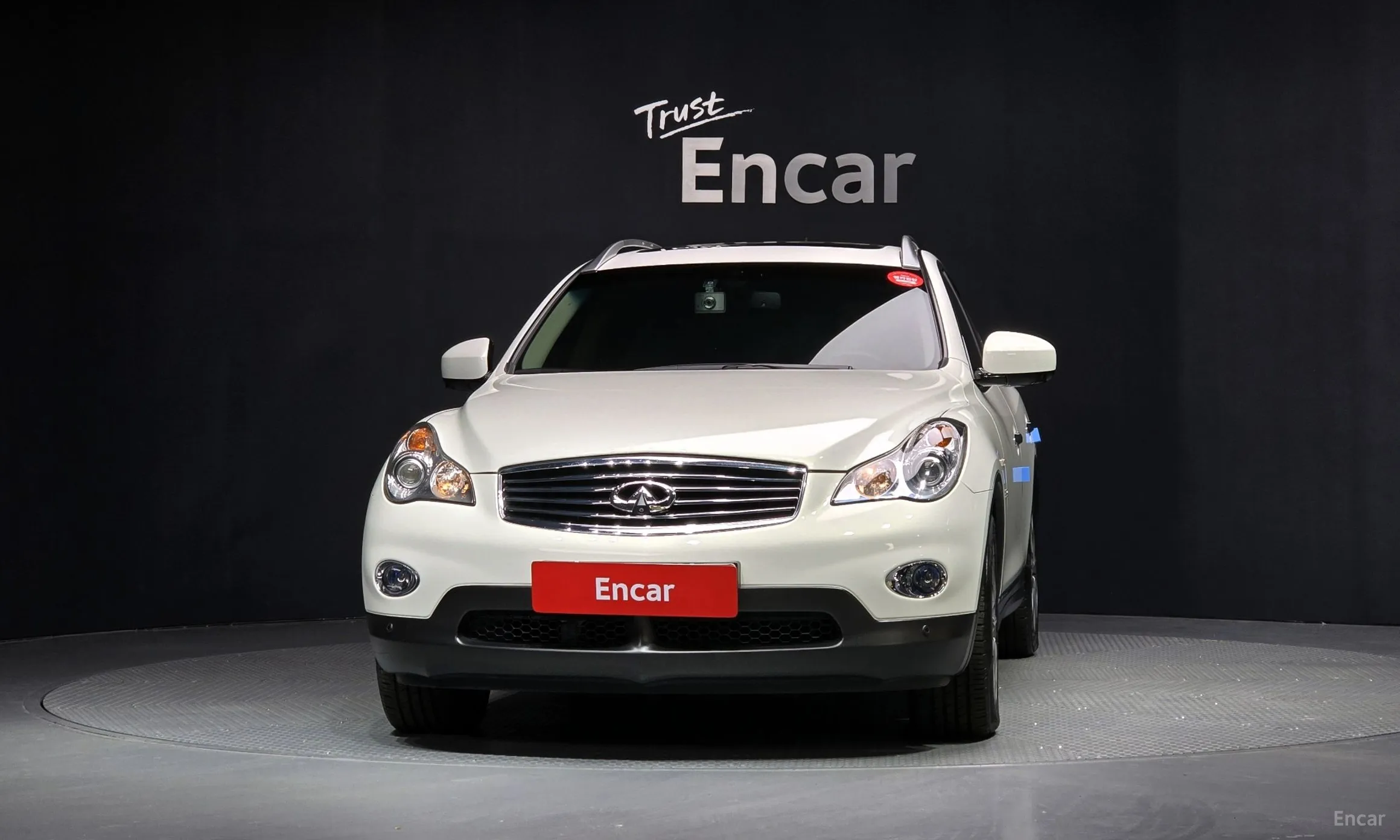 Infiniti QX50 превью 3