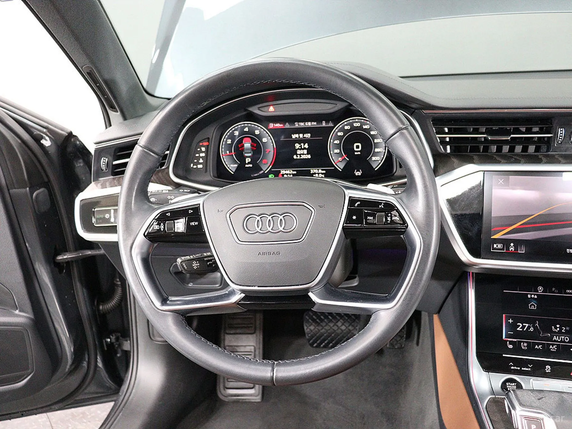 Audi A6 (C8) превью 19