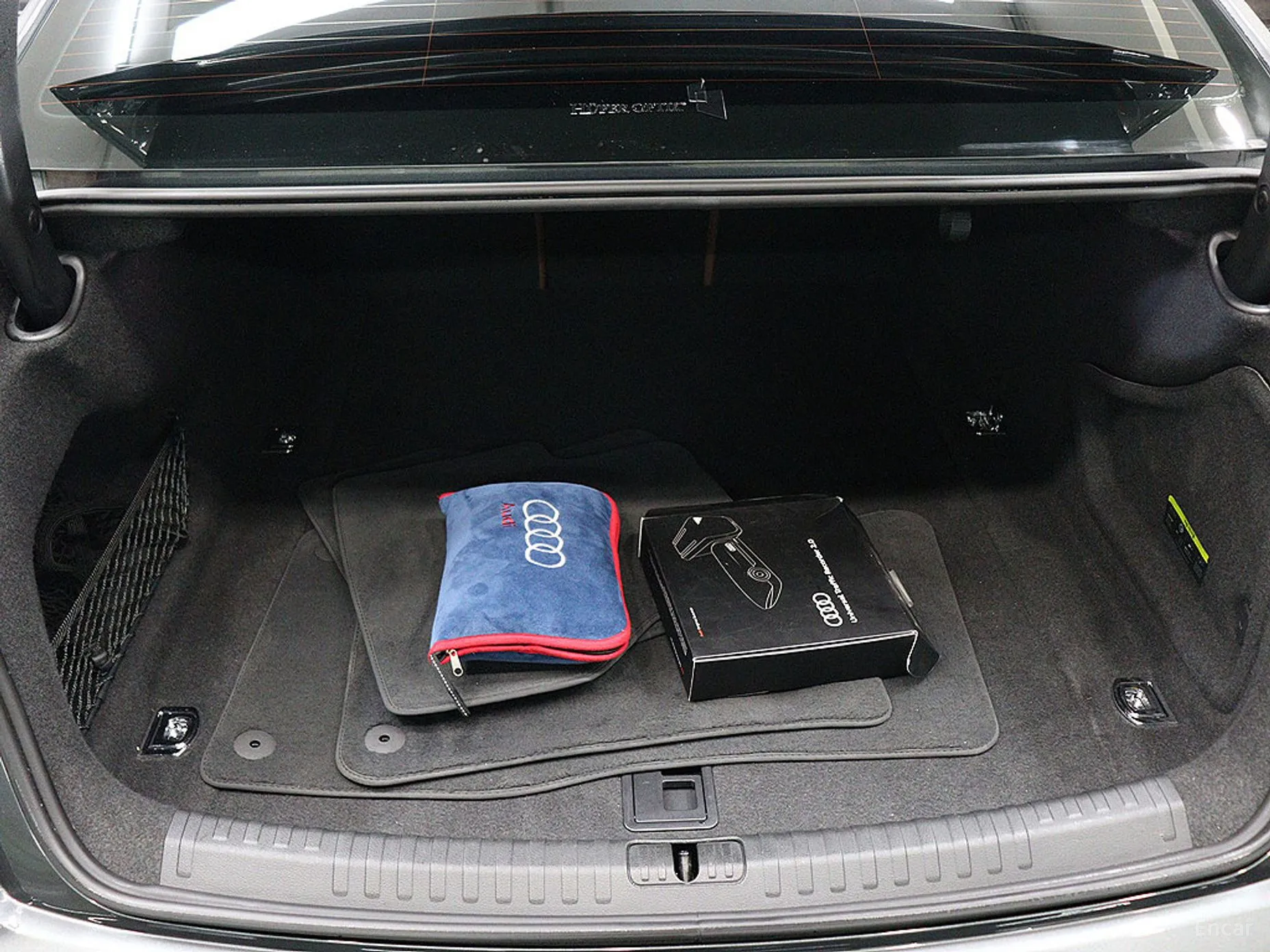 Audi A6 (C8) превью 20