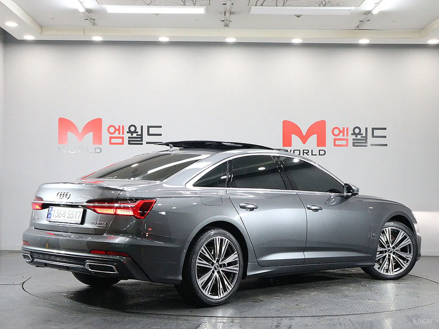 Audi A6 (C8) превью 3