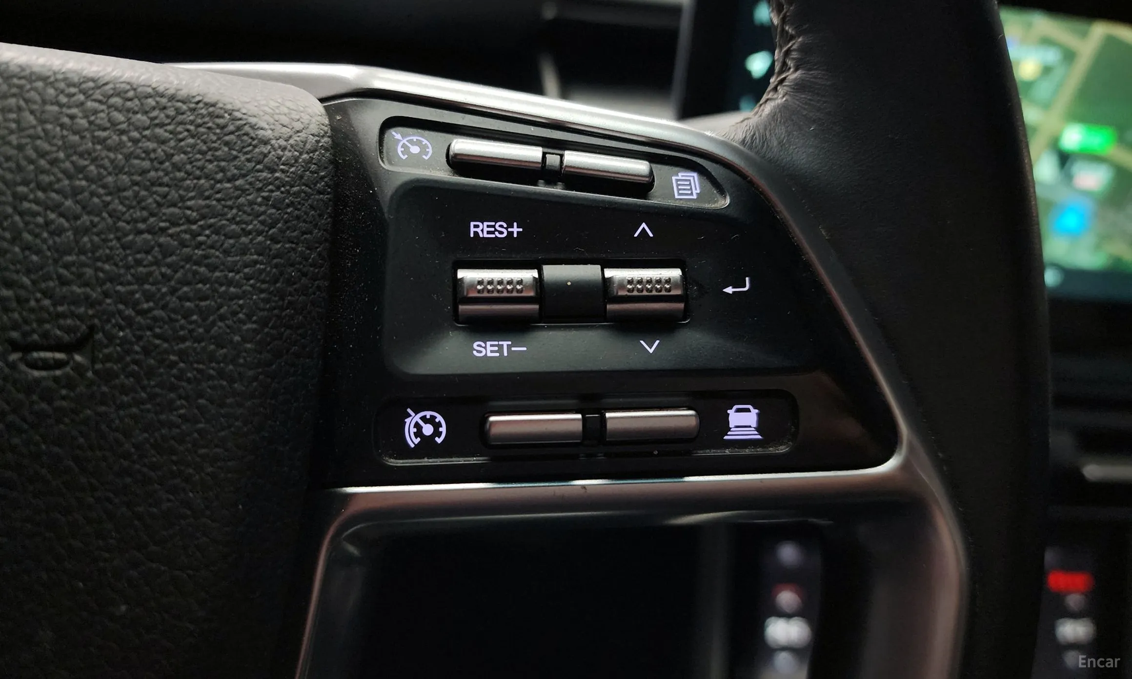 KG Mobility (SsangYong) Torres превью 16