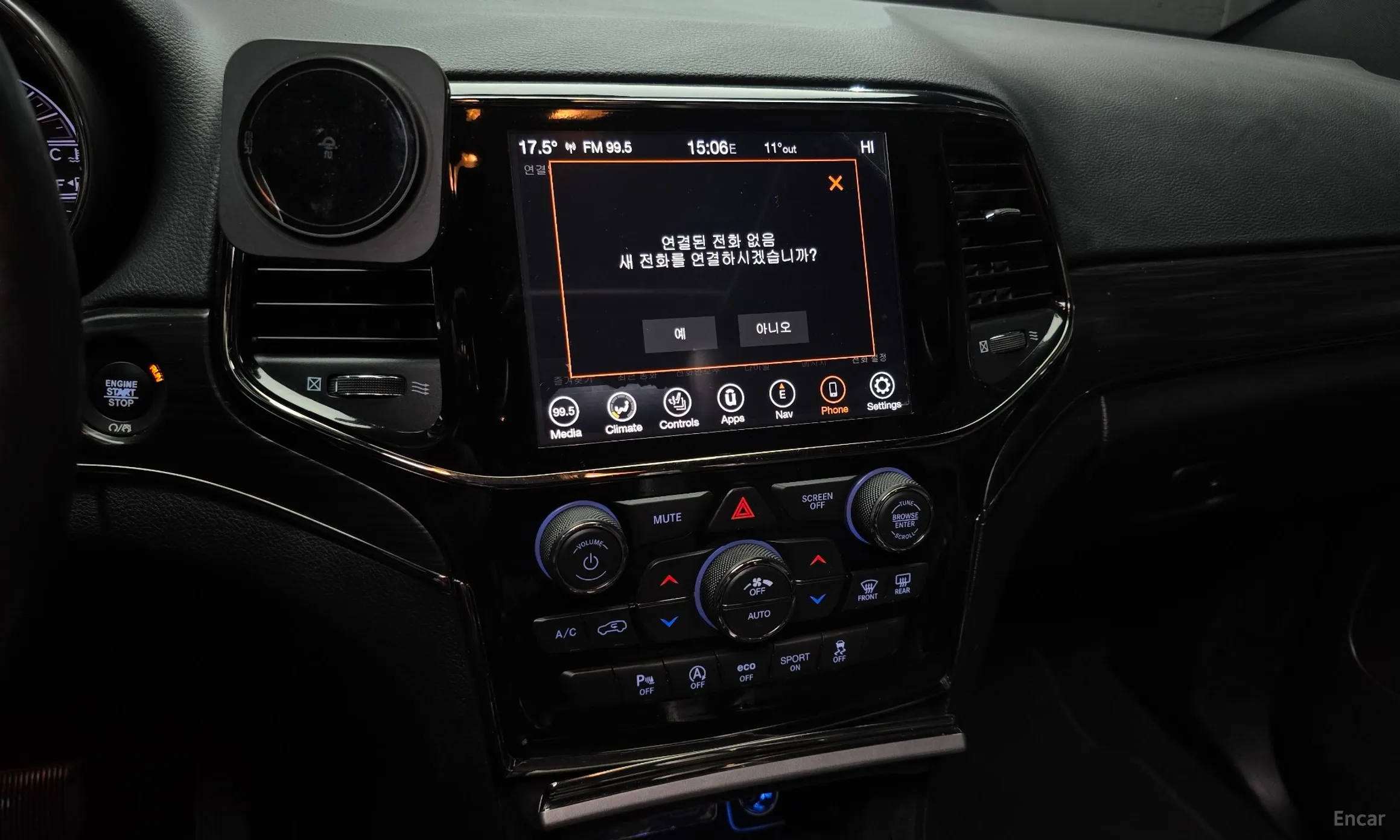 Jeep Grand Cherokee превью 16