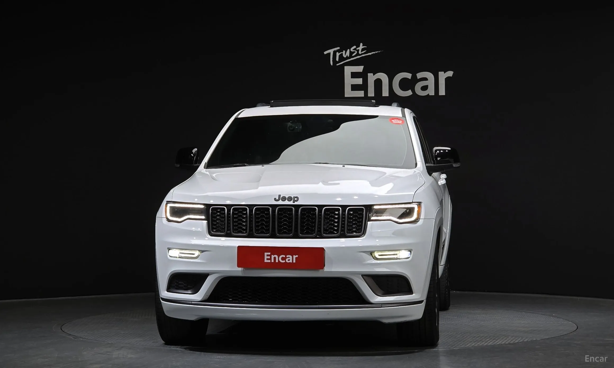 Jeep Grand Cherokee превью 3