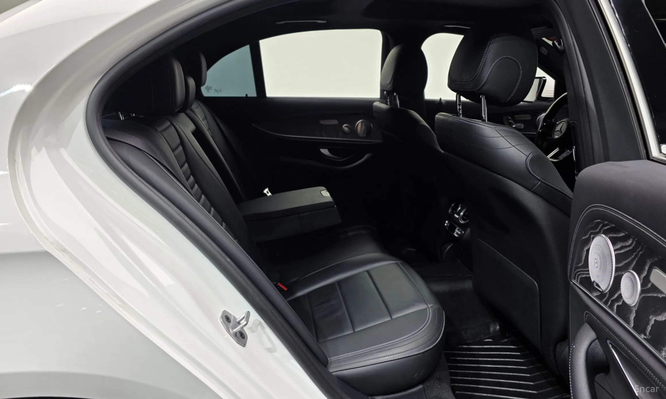 Mercedes Benz E-Class W213 превью 12