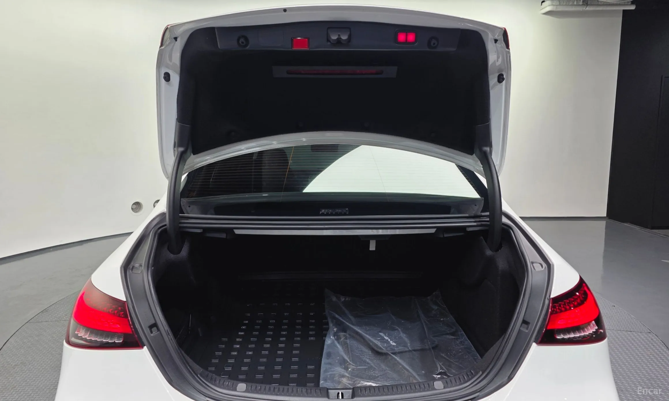 Mercedes Benz E-Class W213 превью 20