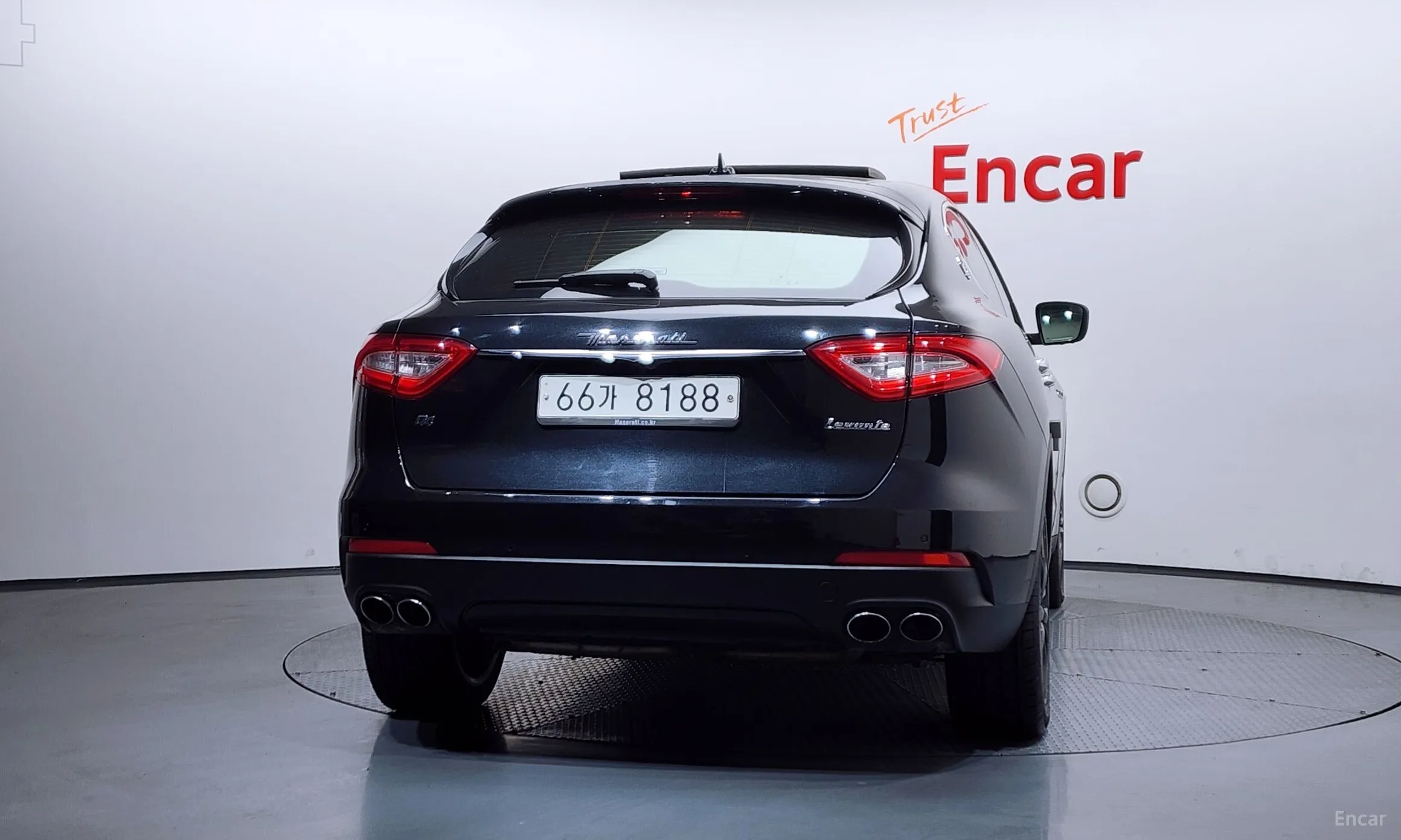 Maserati Levante превью 4