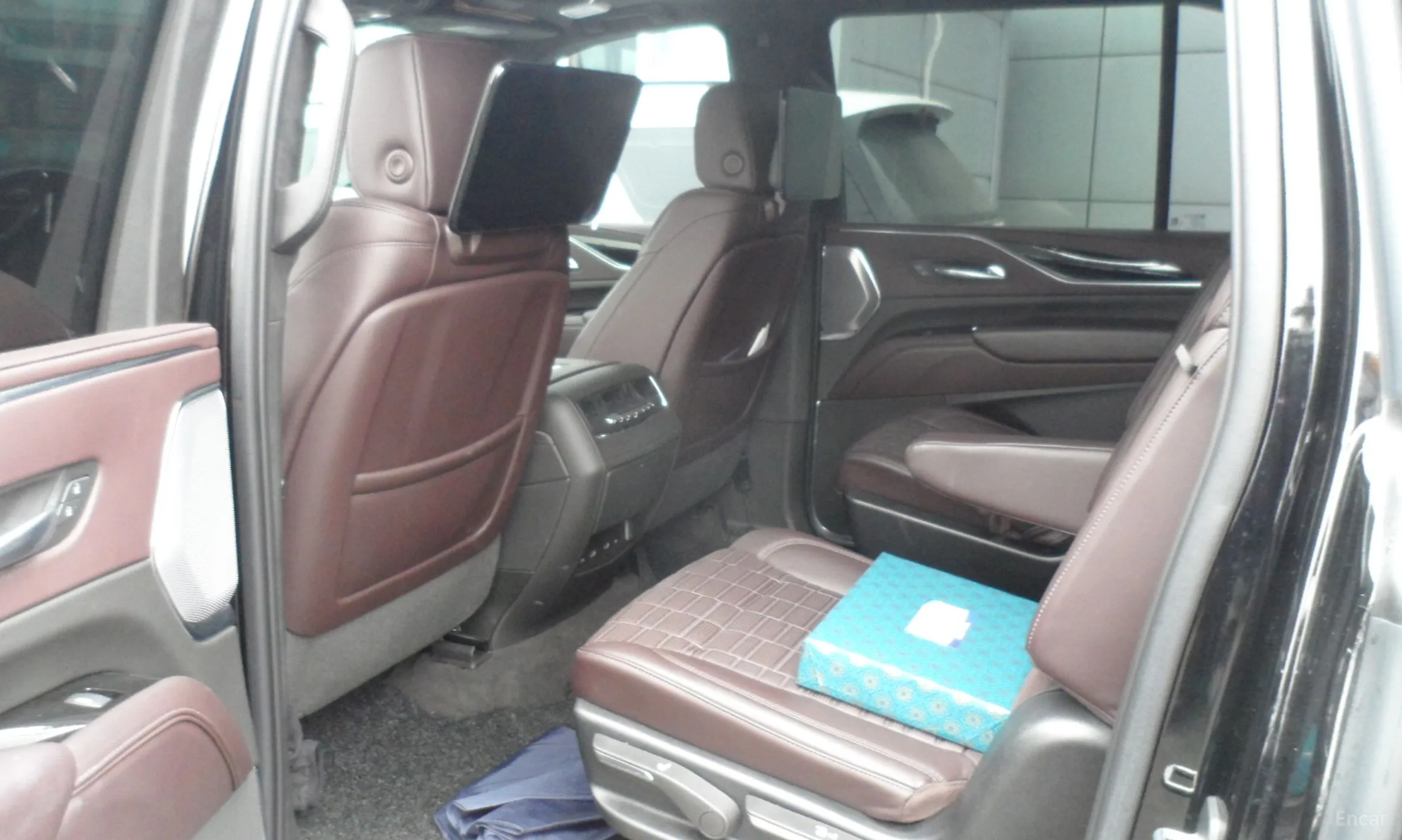 Cadillac Escalade 5th Generation превью 5