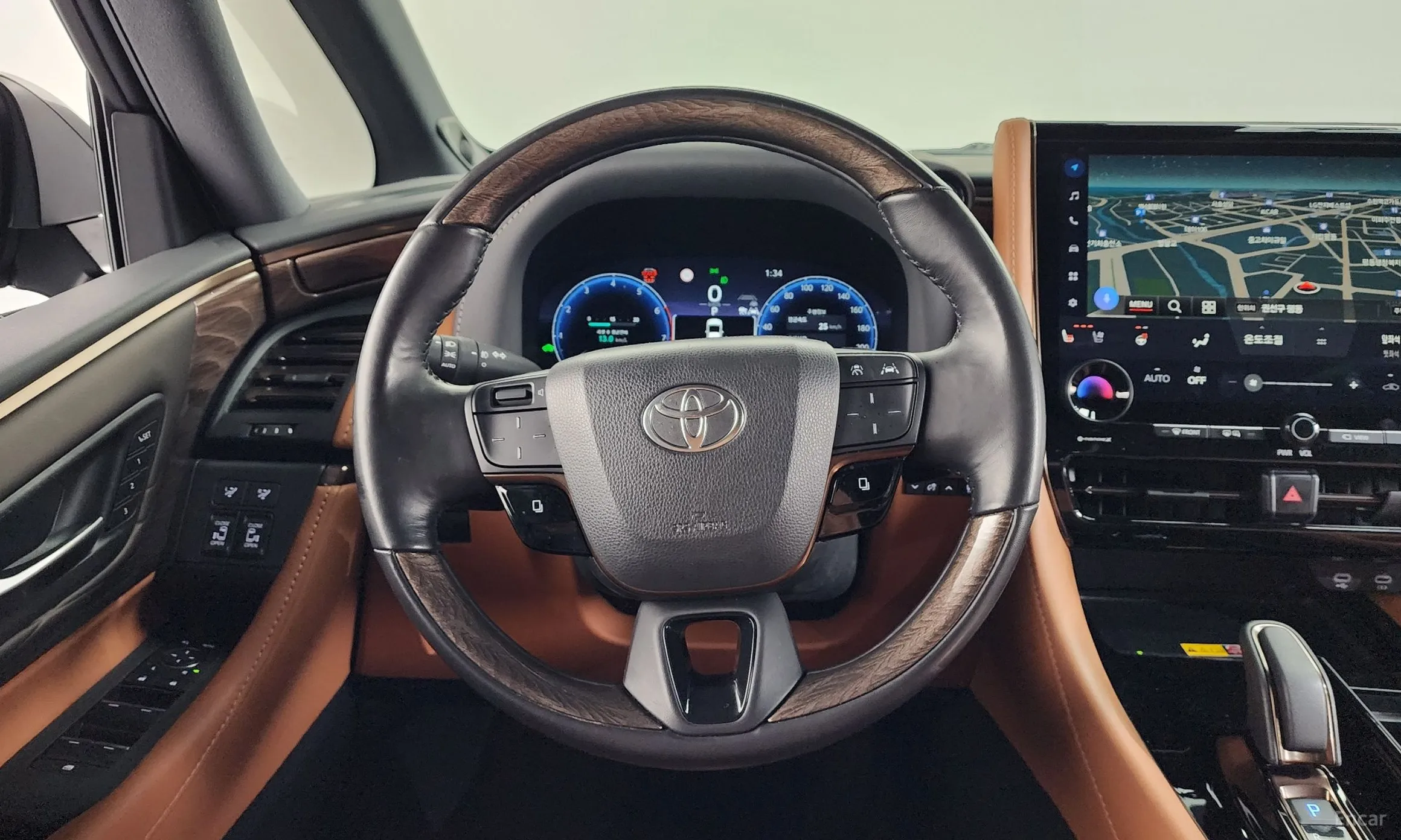 Toyota Alphard 4th Generation превью 13