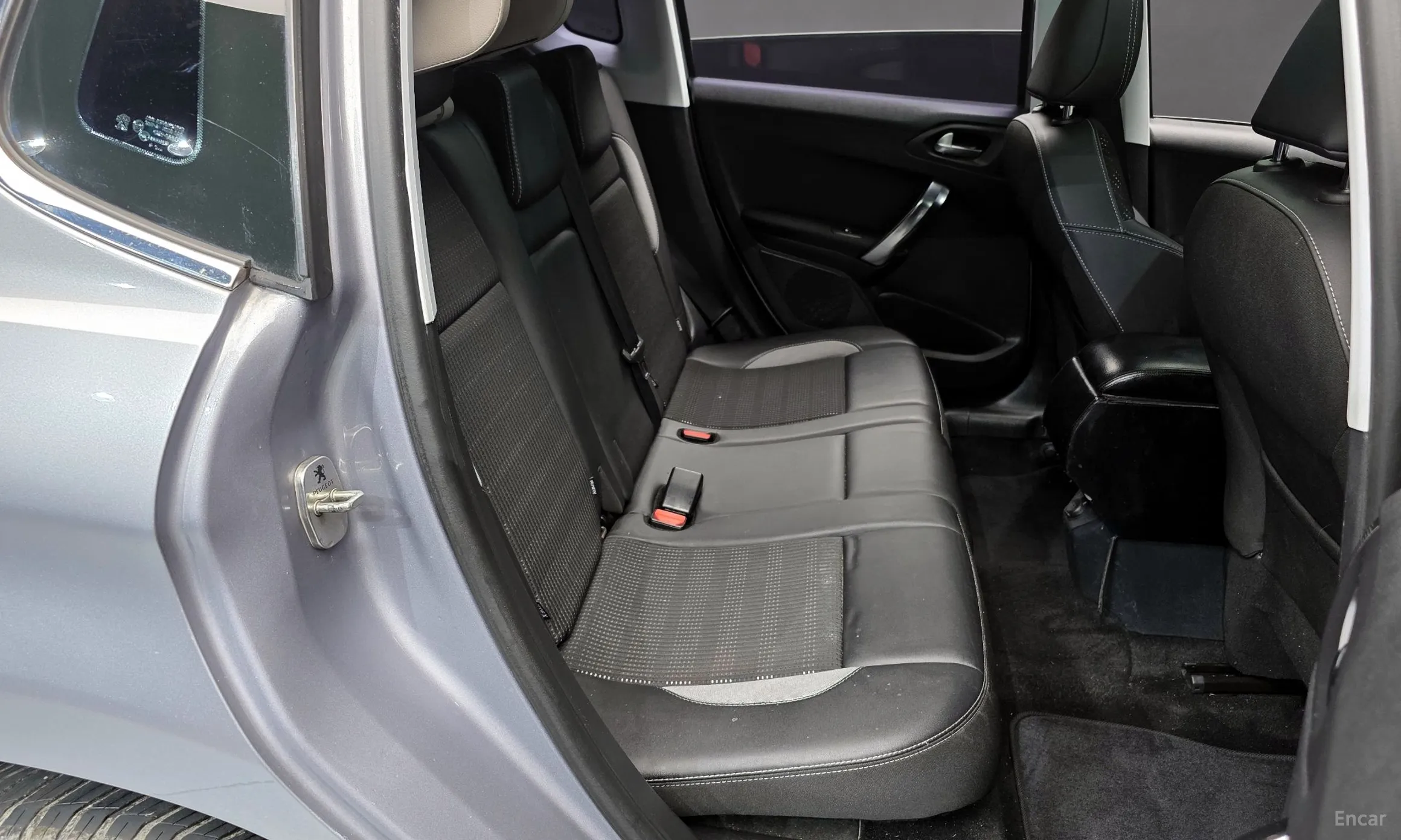 Peugeot 2008. превью 12